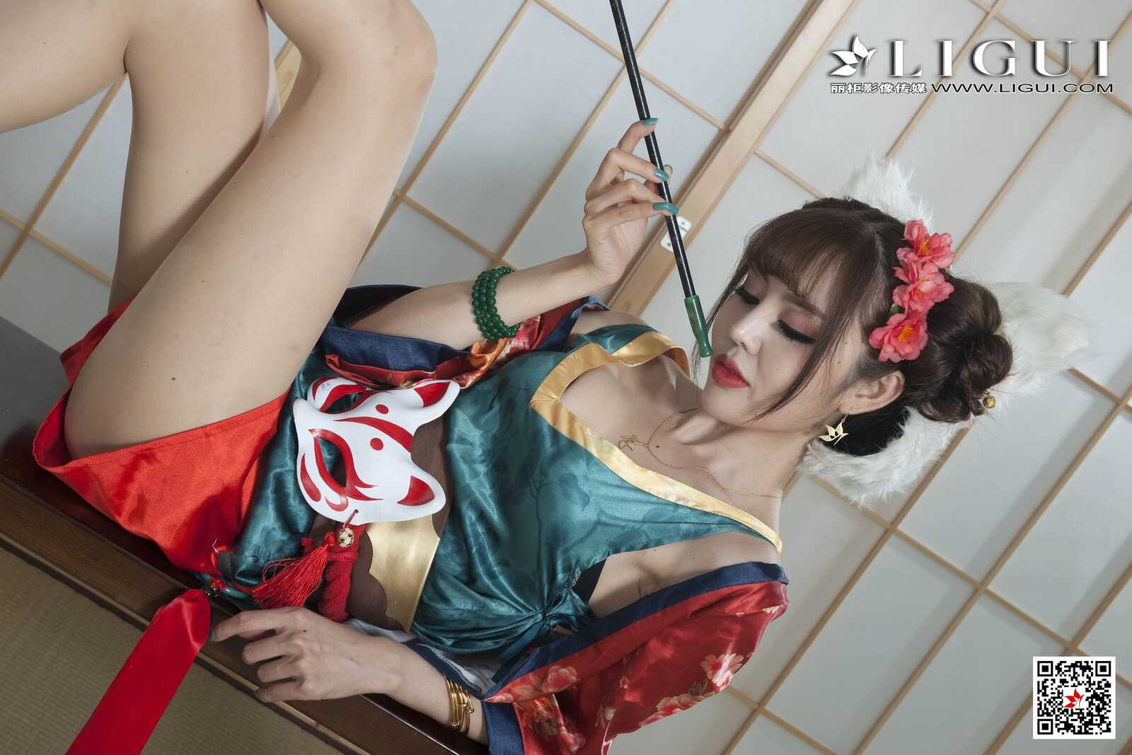 Model 凉儿《古典玉足》 [丽柜Ligui] 写真集第11张