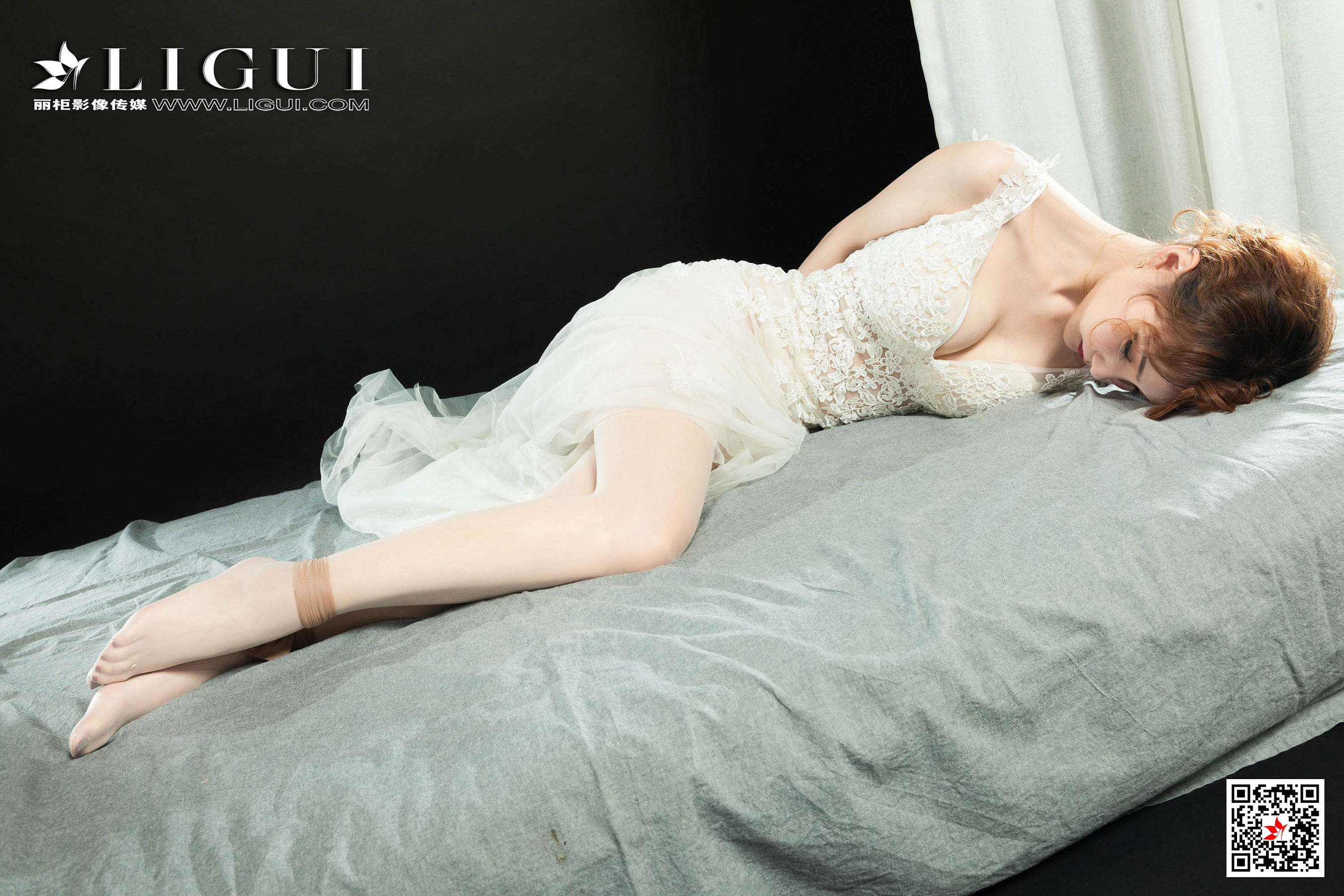 [丽柜美束Ligui] 蕊蕊 《婚纱绳艺》 写真集第2张