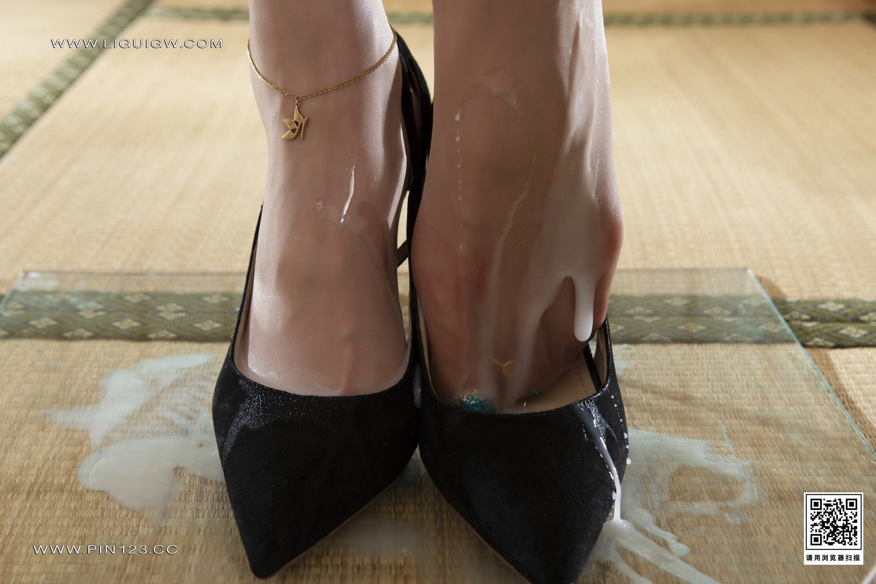 [Ligui丽柜] 2023.08.28《御姐换丝》凉儿第1张