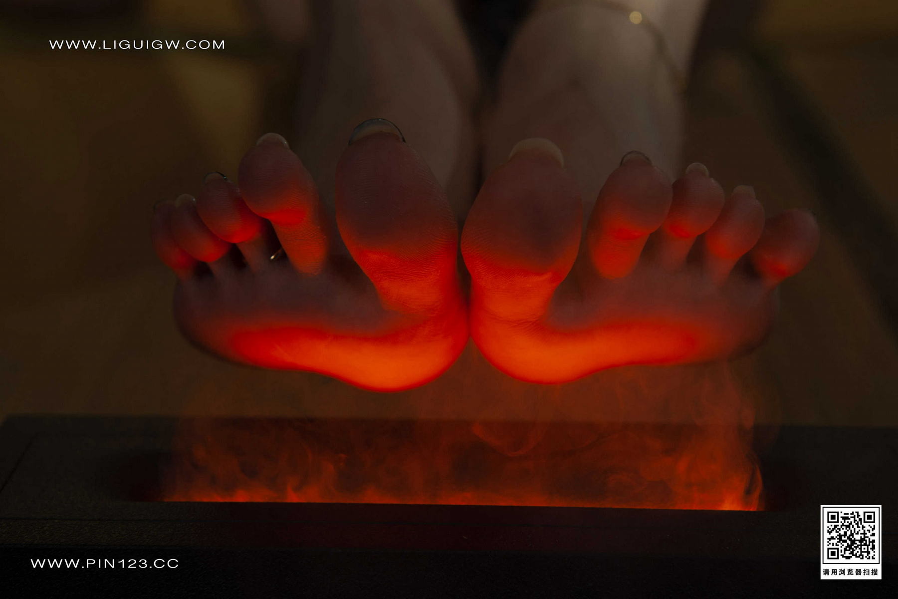 [Ligui丽柜] 2023.11.27《唇享欲足》甜甜第16张