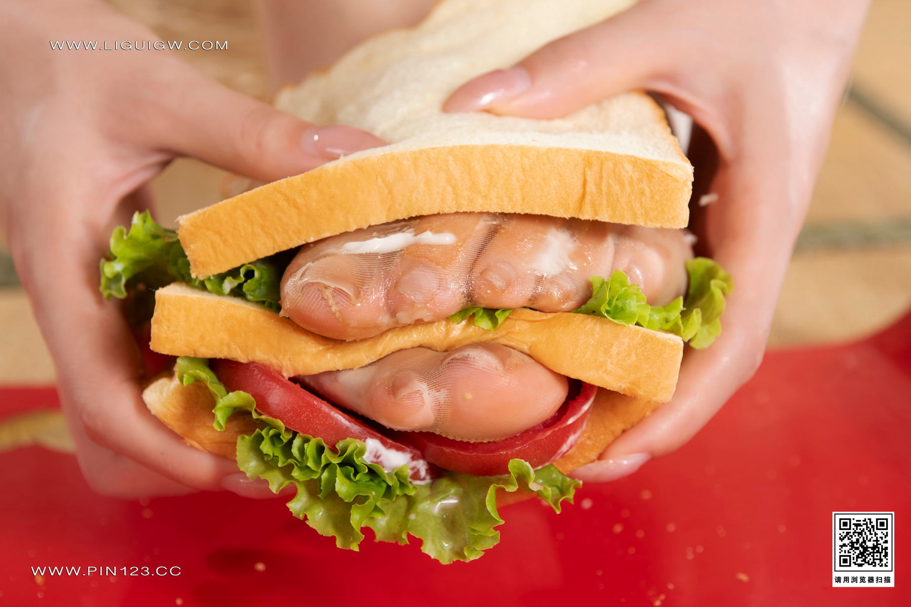 [Ligui丽柜] 2024.08.05《香足三明治》甜甜第11张