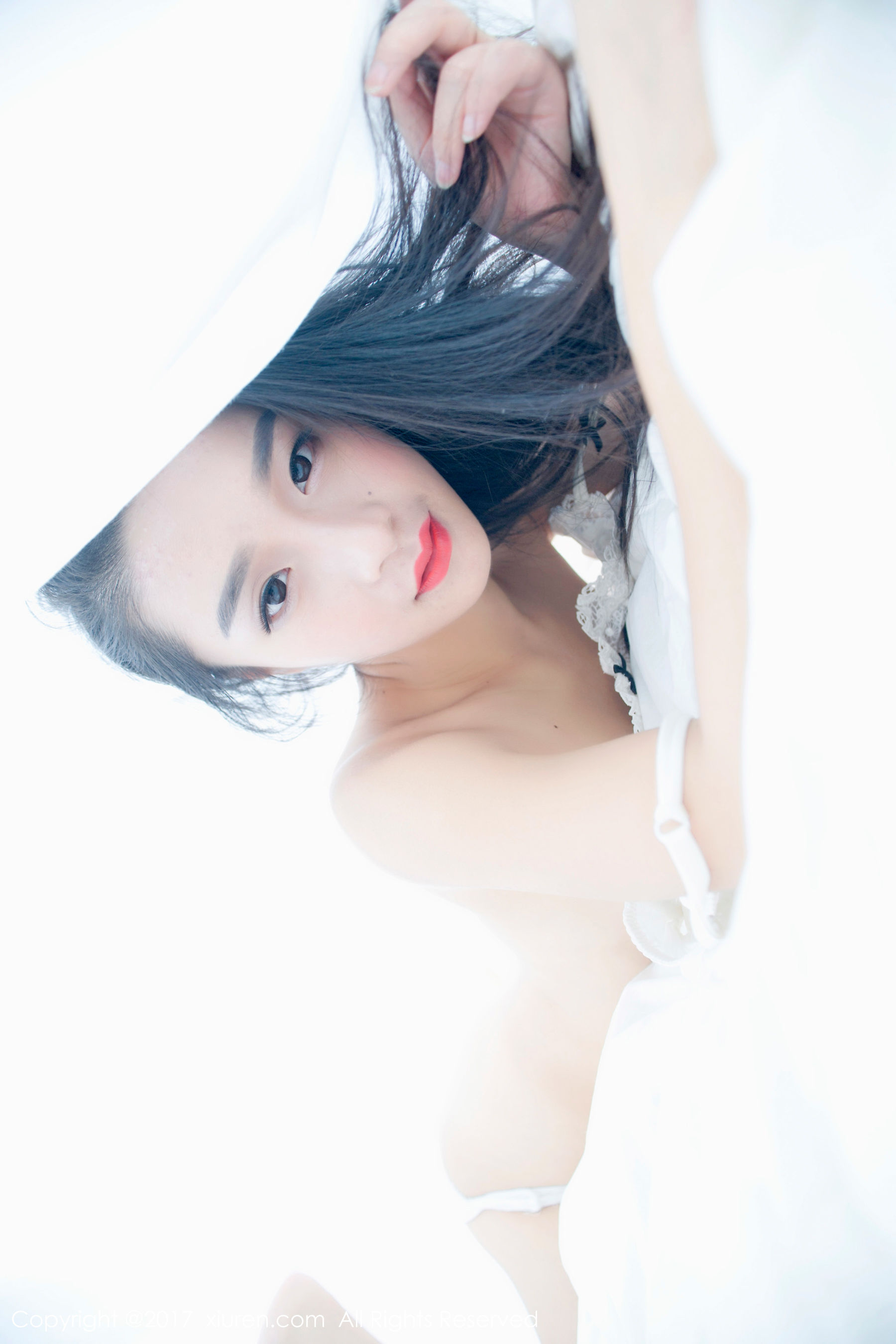  绮梦Cherish《齐逼牛仔裤+翘臀+床单诱惑》 秀人 NO.883第13张