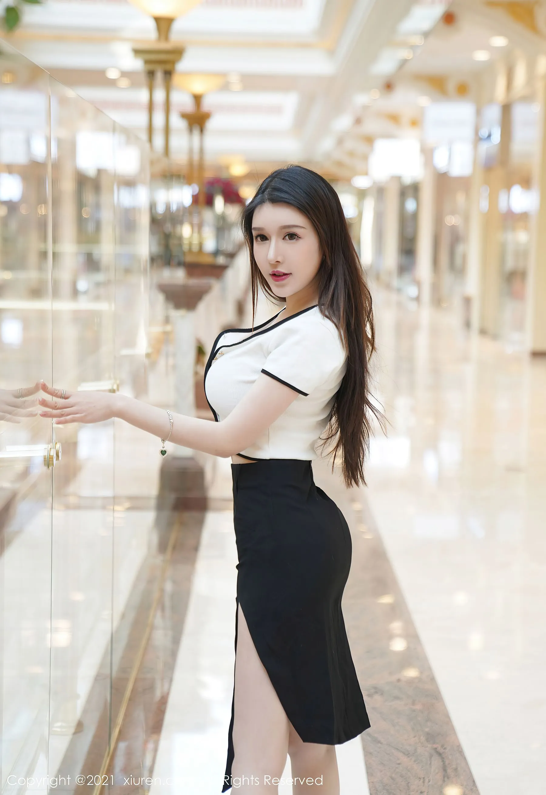 秀人 No.3023 玉兔miki第3张