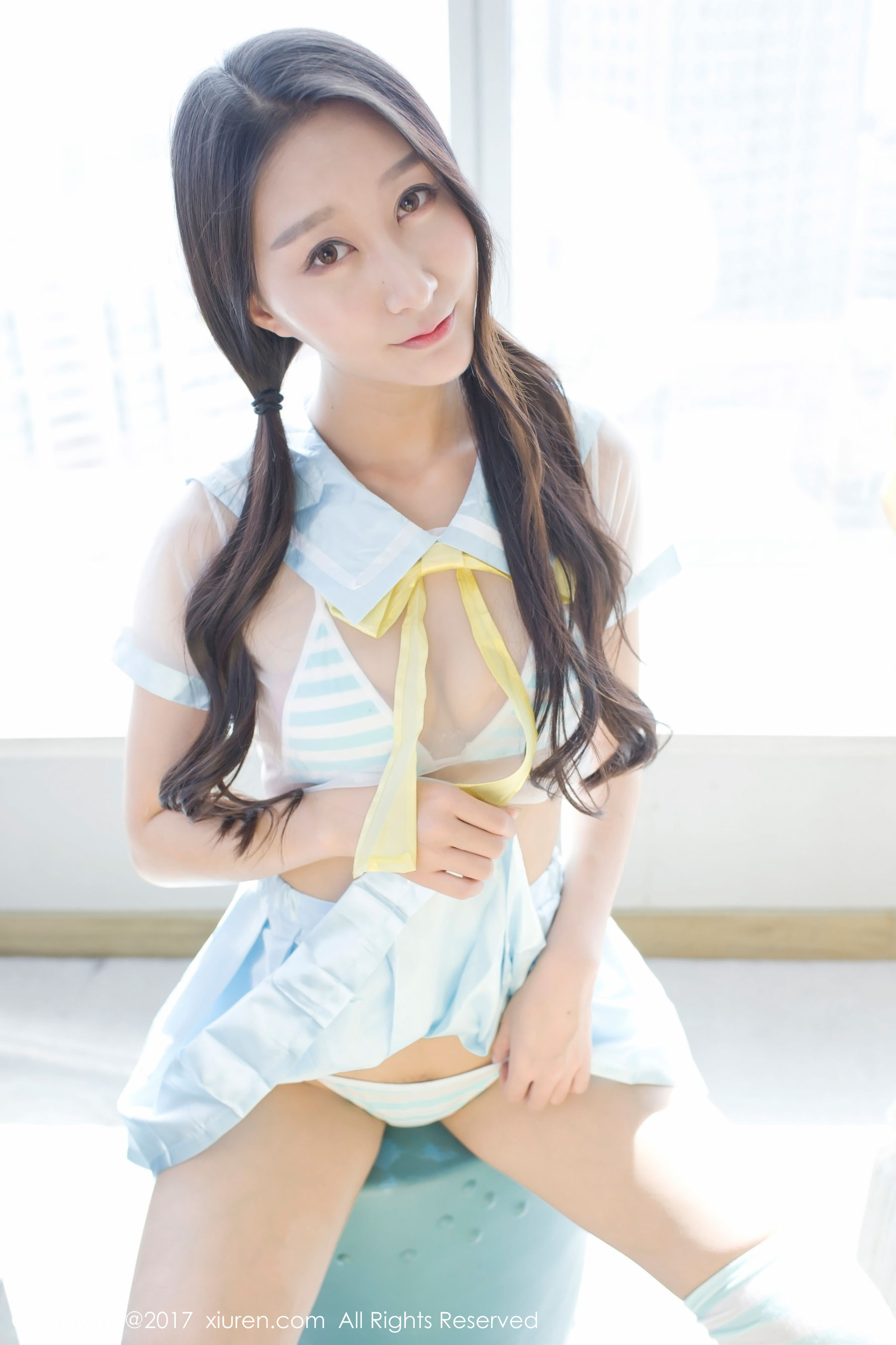 赵熙儿《浴缸吊带蕾丝+透视学生装》 秀人网XIUREN No.776第9张