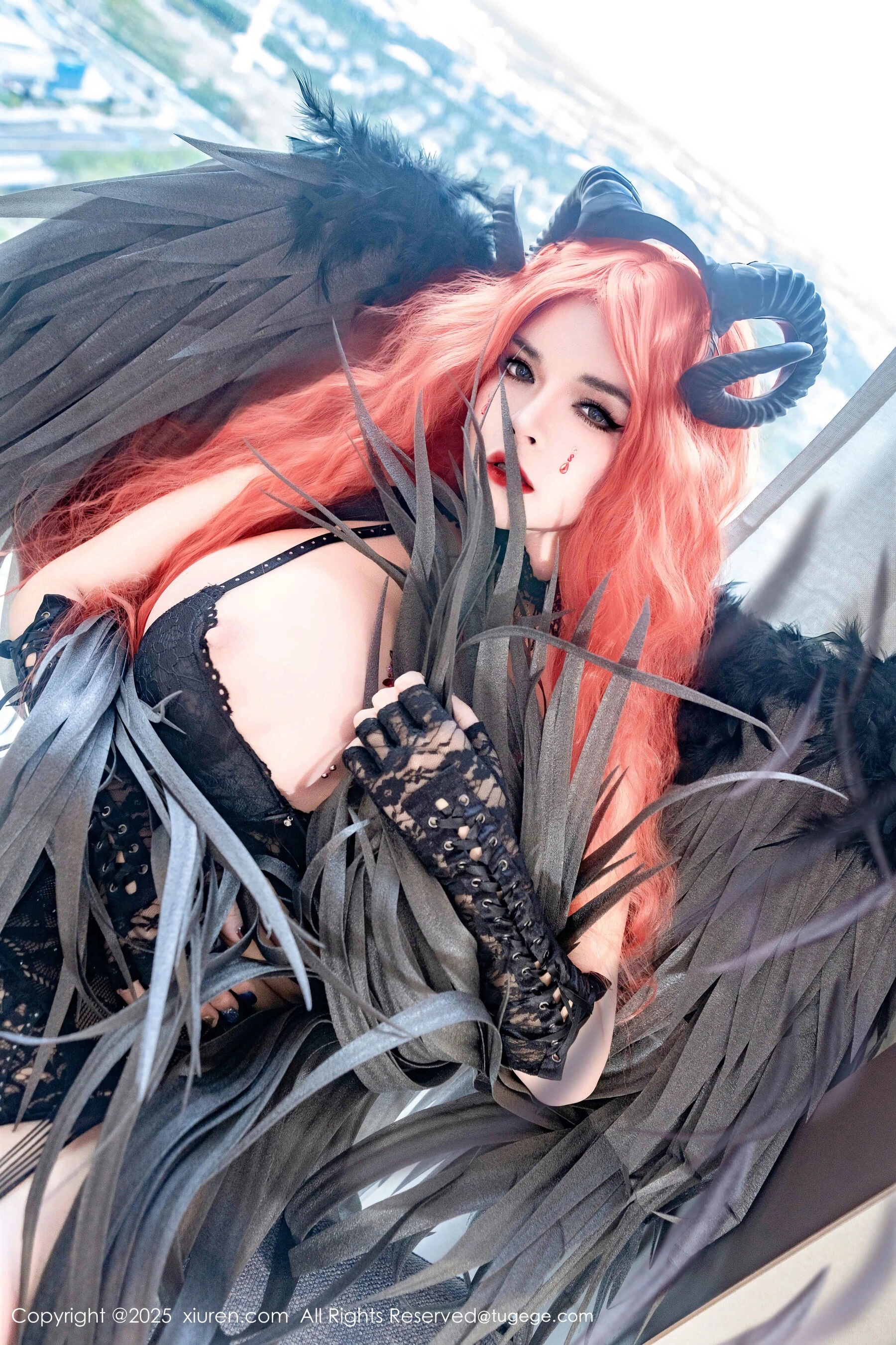  秀人网 伊丽莎有点白 Vol.10994 [66P]第13张