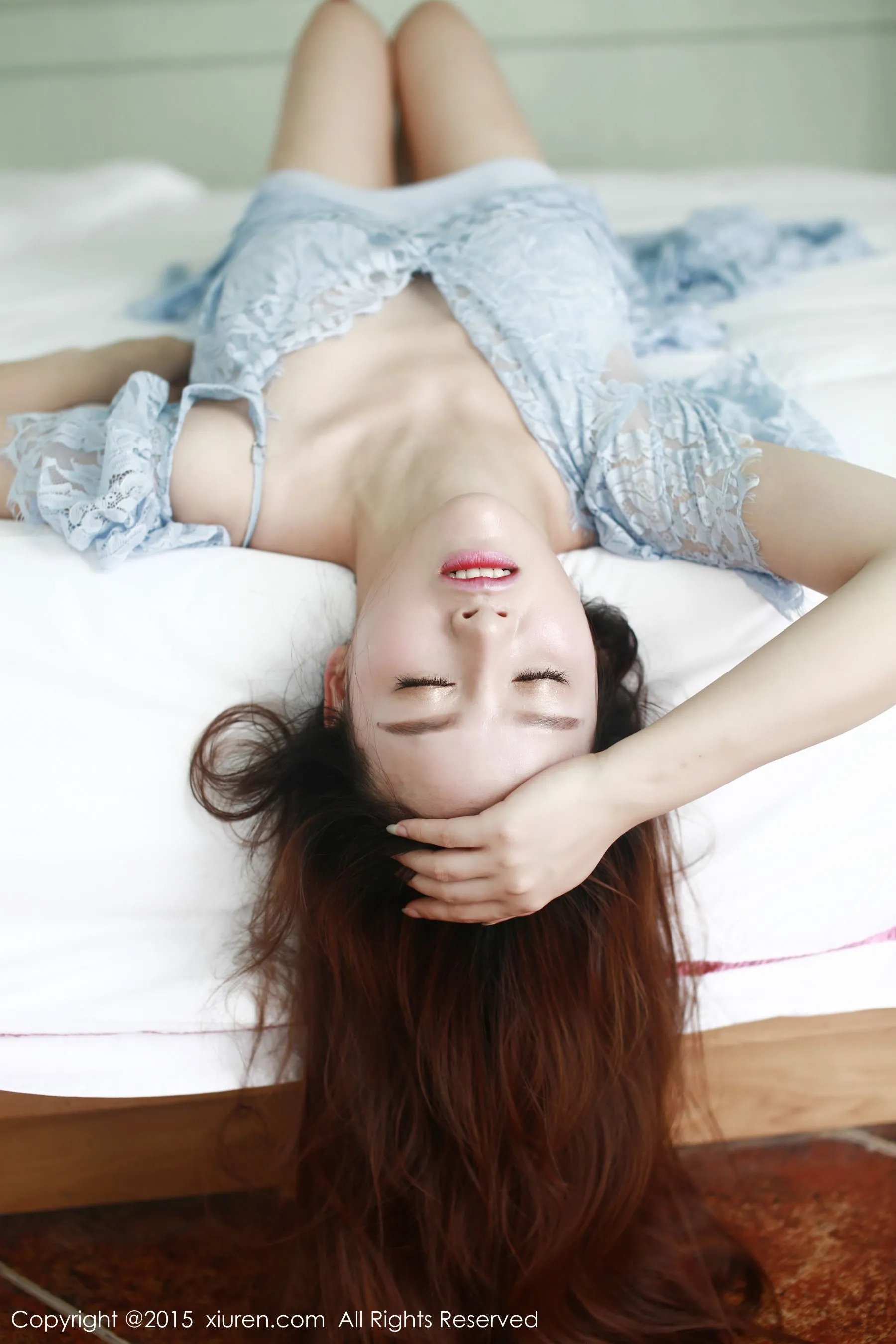 高溜MilkCat《清新+性感图片合辑》 秀人网 No.376第11张