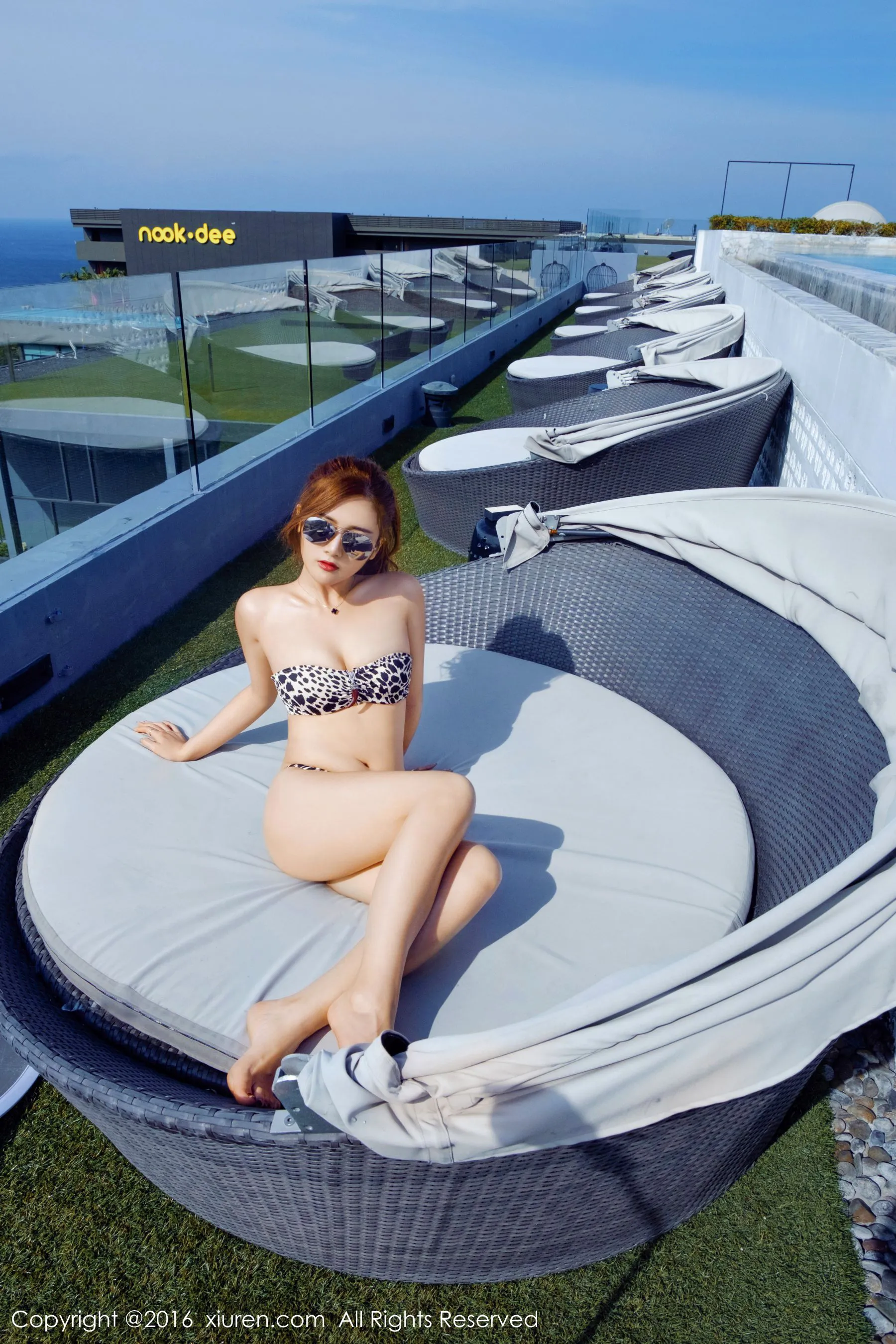 木木hanna《齐逼牛仔裤+网格内衣+豹纹比基尼》 秀人网 No.462第16张