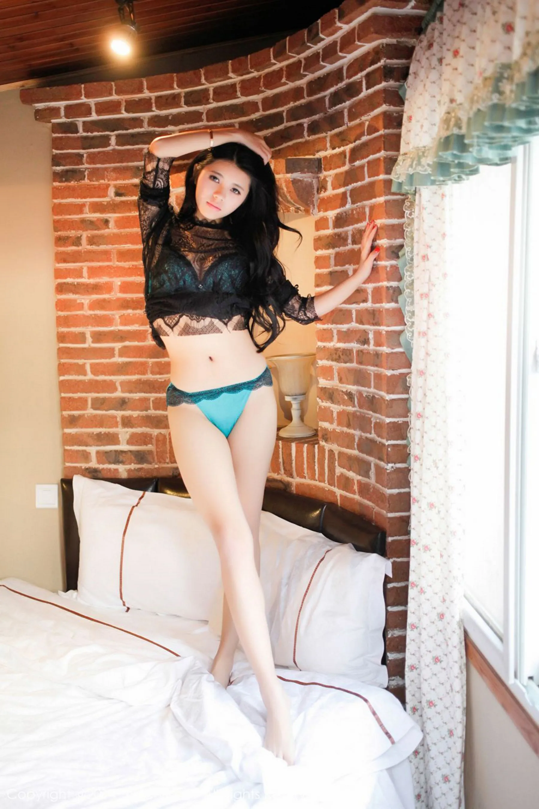 欧阳妮娜娜《透视蕾丝系列》 秀人网 No.265第30张