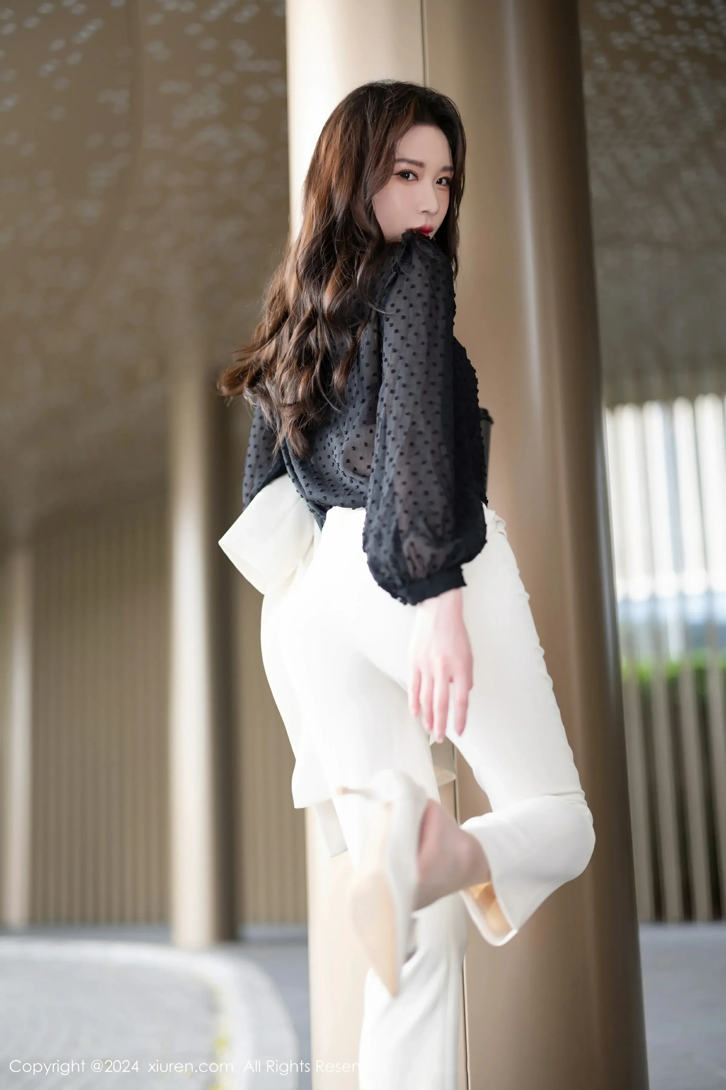  XiuRen 秀人 No.8354 梦心玥 [90P]第4张