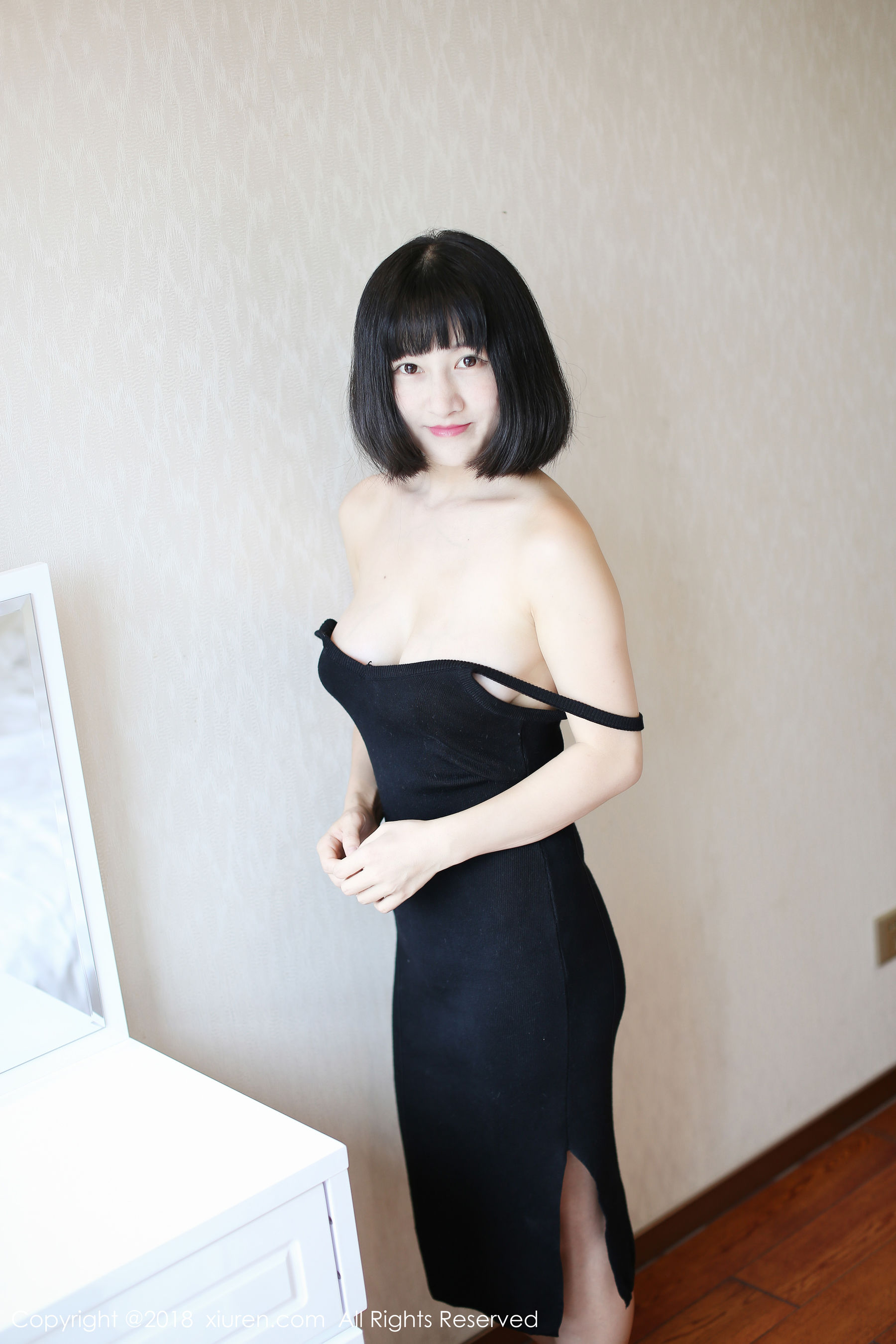 模特@小探戈《玉体浑如雪》 XiuRen 秀人网 No.1001第7张