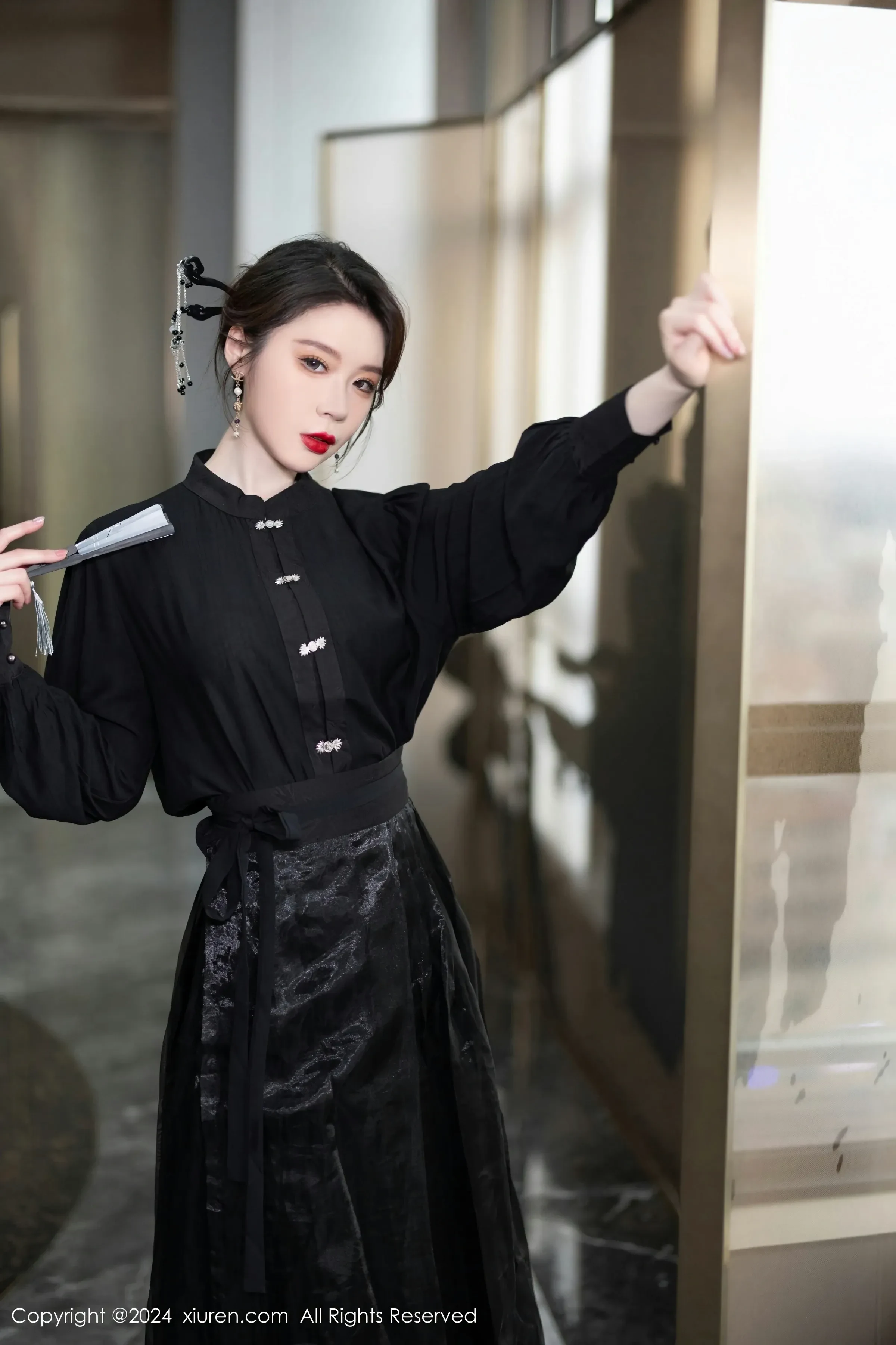  XiuRen 秀人 No.8465 梦心玥 [82P]第2张