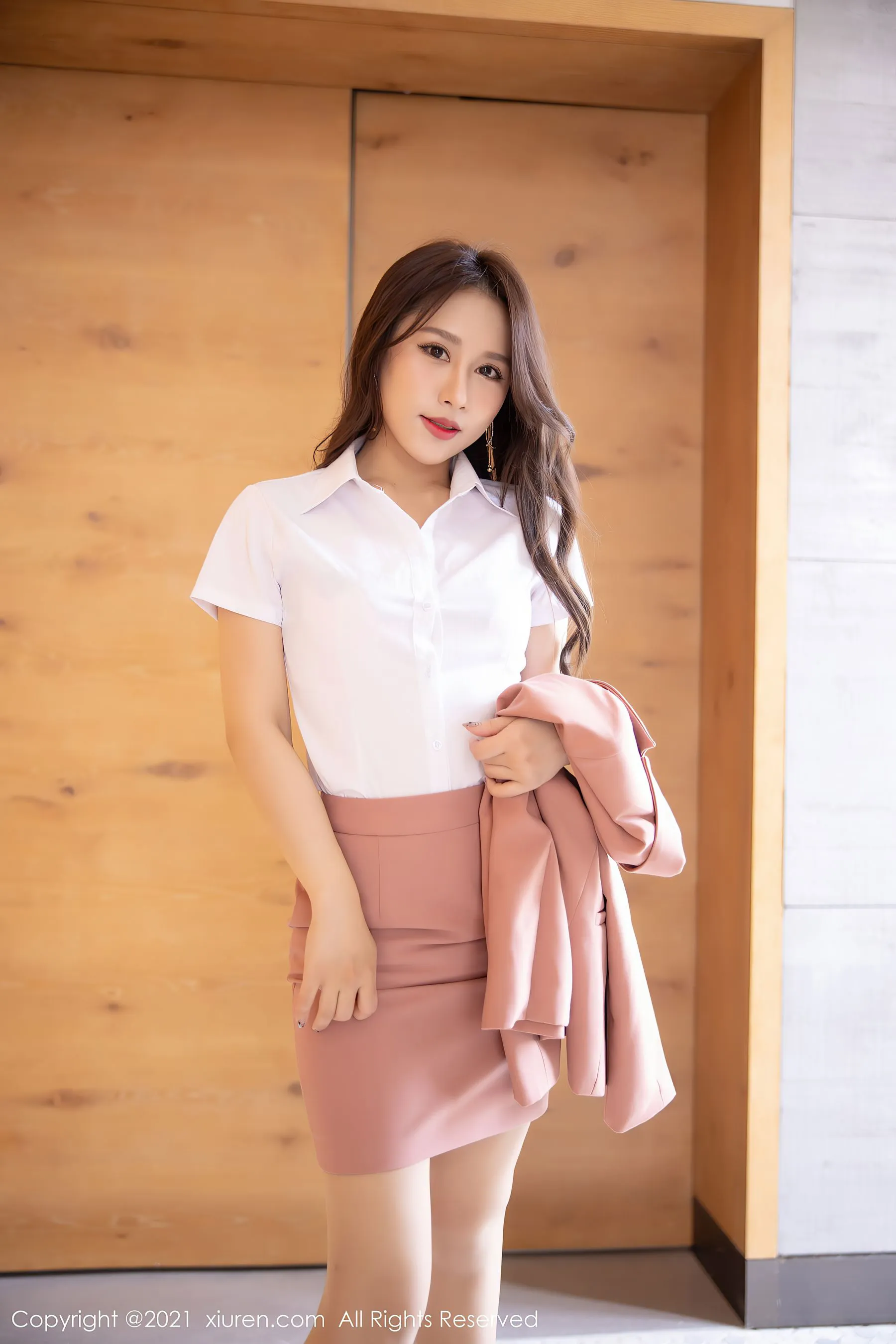  秀人 No.3202 徐安安第10张