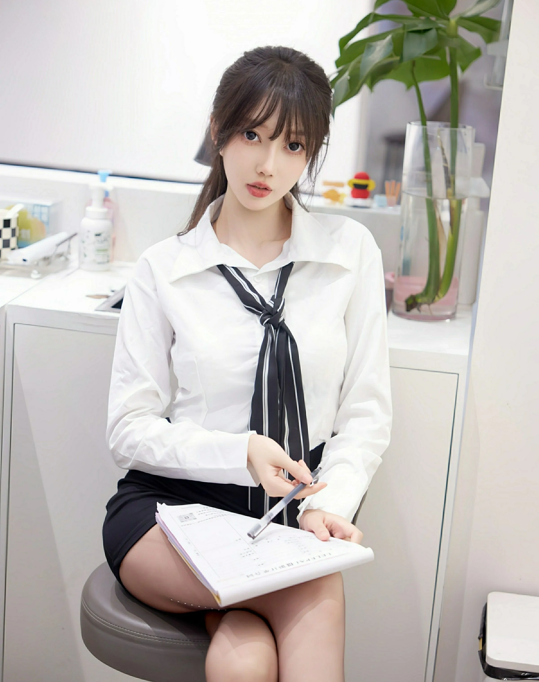  秀人网 No.10636 玥儿玥er [58P]第5张