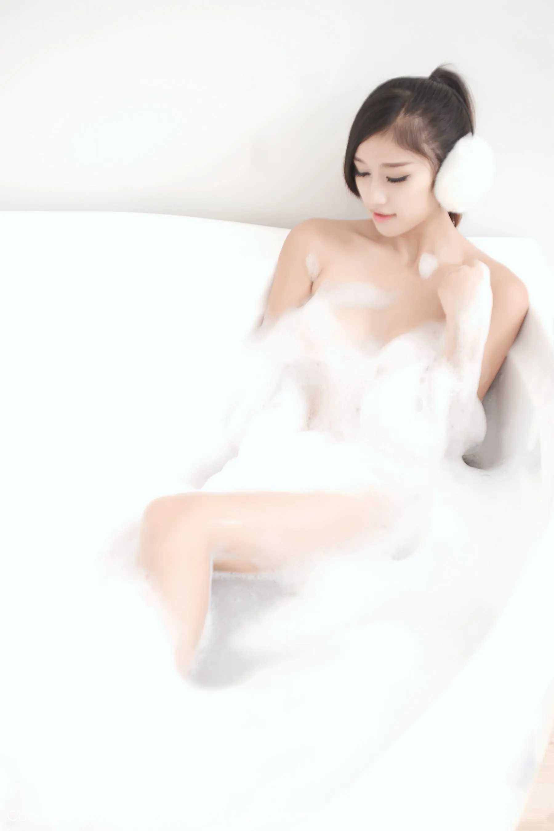 史雨姐姐《YOUNG SUNDAY》 秀人网 No.244第12张