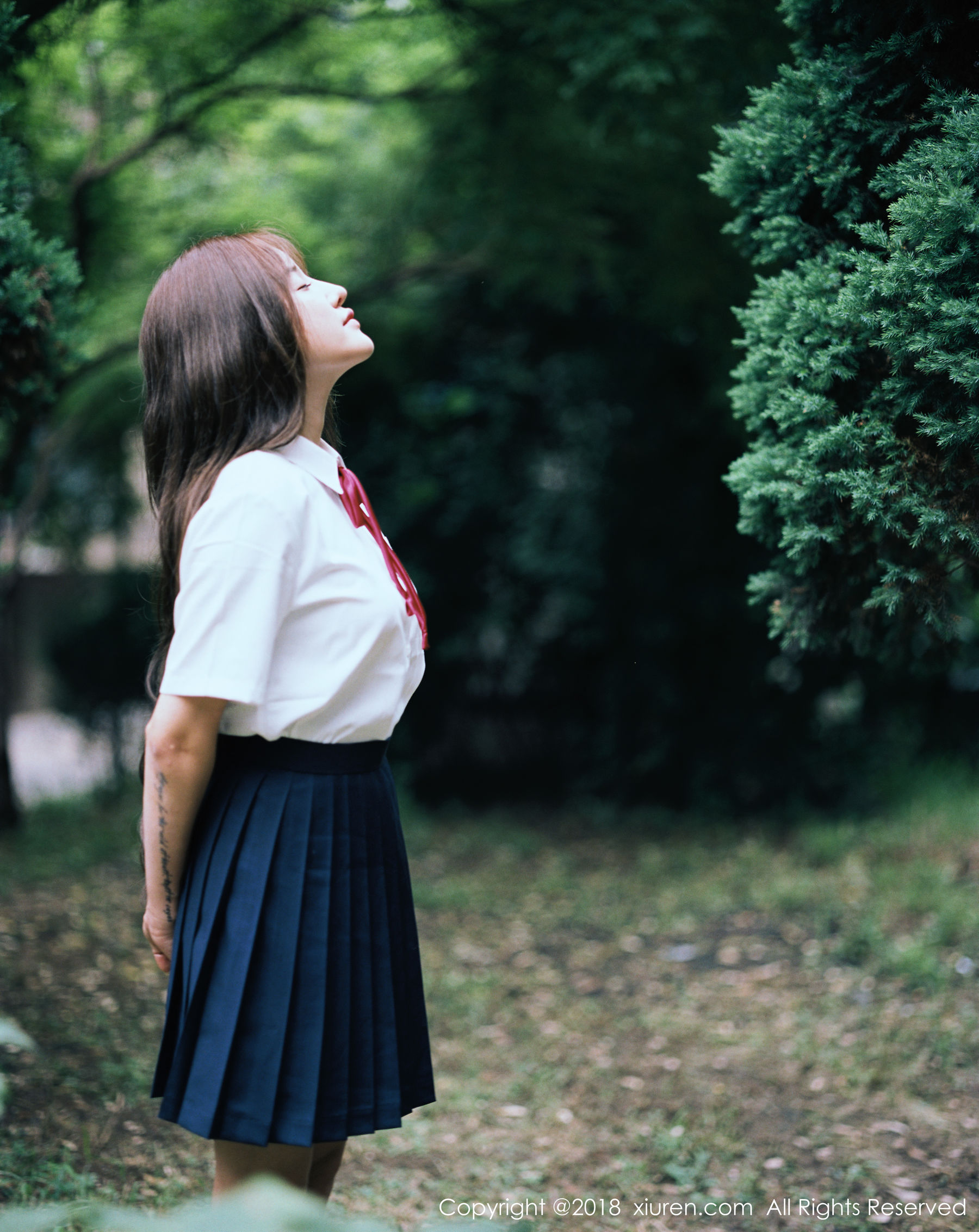 丹妮Danny《运动滑板人体抹油与浴室湿身》 XiuRen 秀人网 No.994第2张