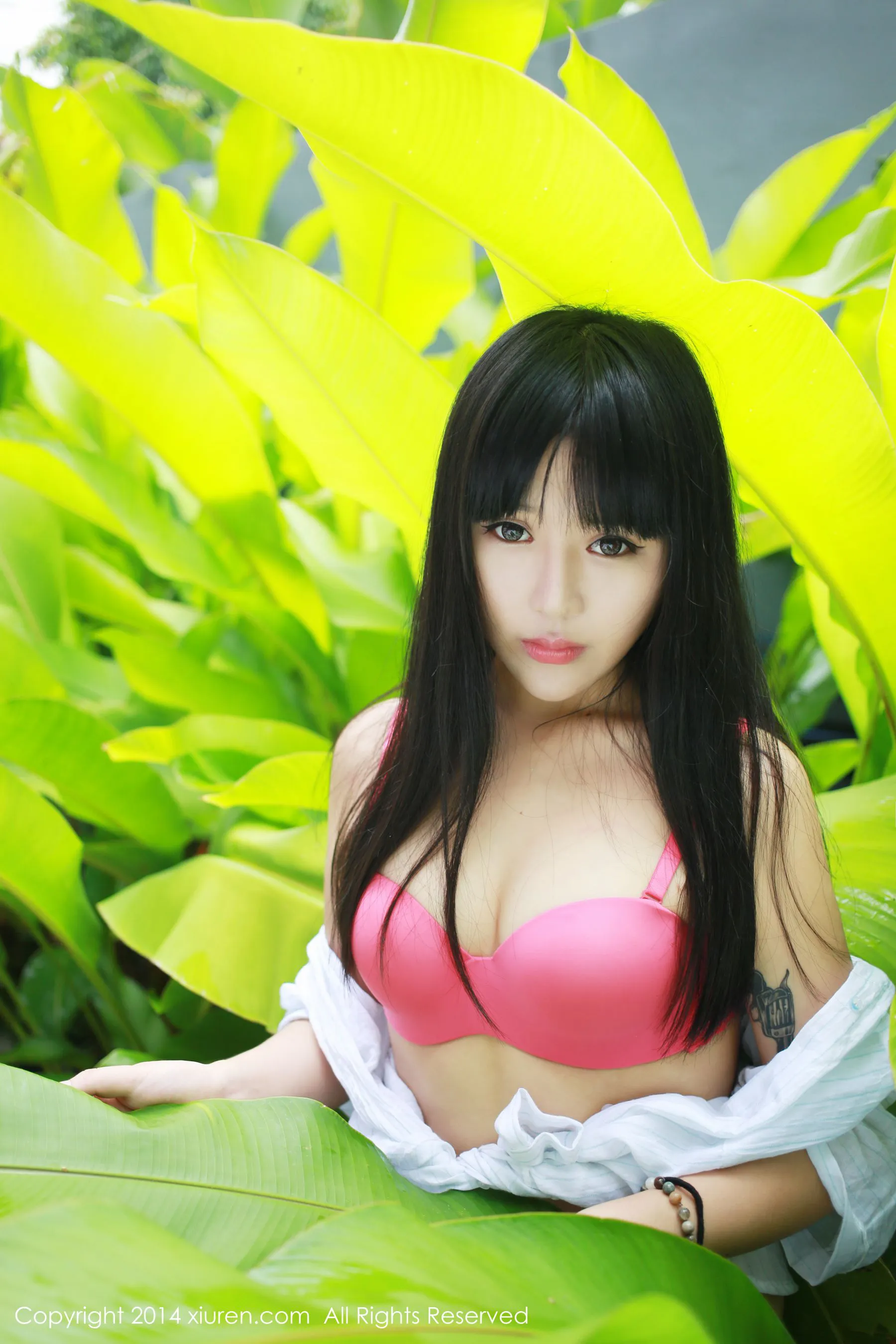 文艺女青年八宝icey《泰国旅拍》 秀人网 No.187第3张