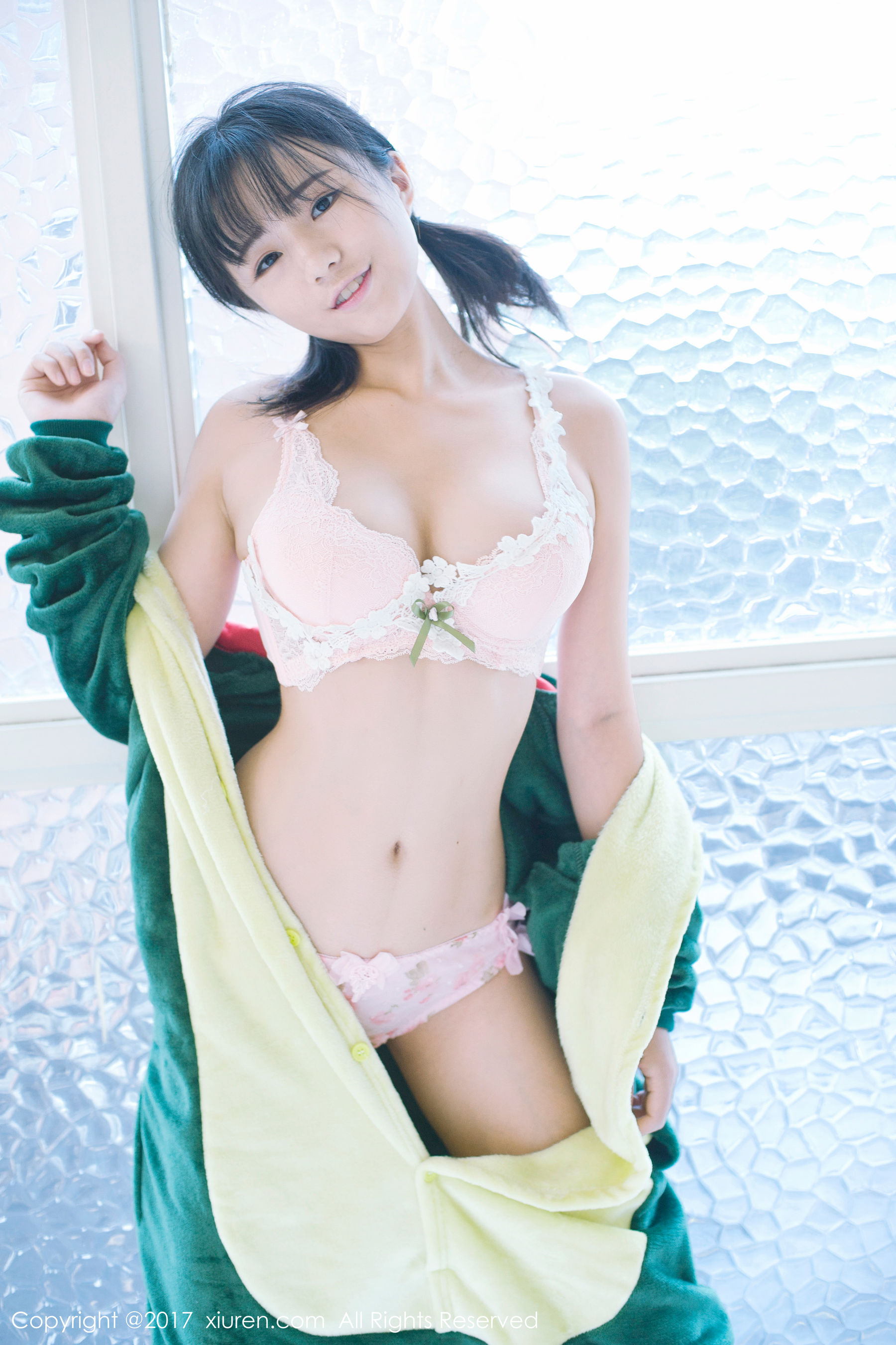 仓井优香《小草莓小号系列和小恐龙睡袍》 XiuRen 秀人网 NO.831第10张