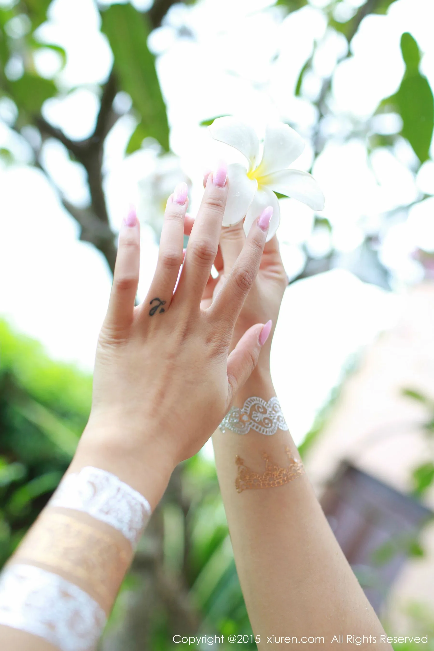  兜豆靓Youlina《苏梅岛旅拍》内衣+泳装系列 秀人网 No.436第6张