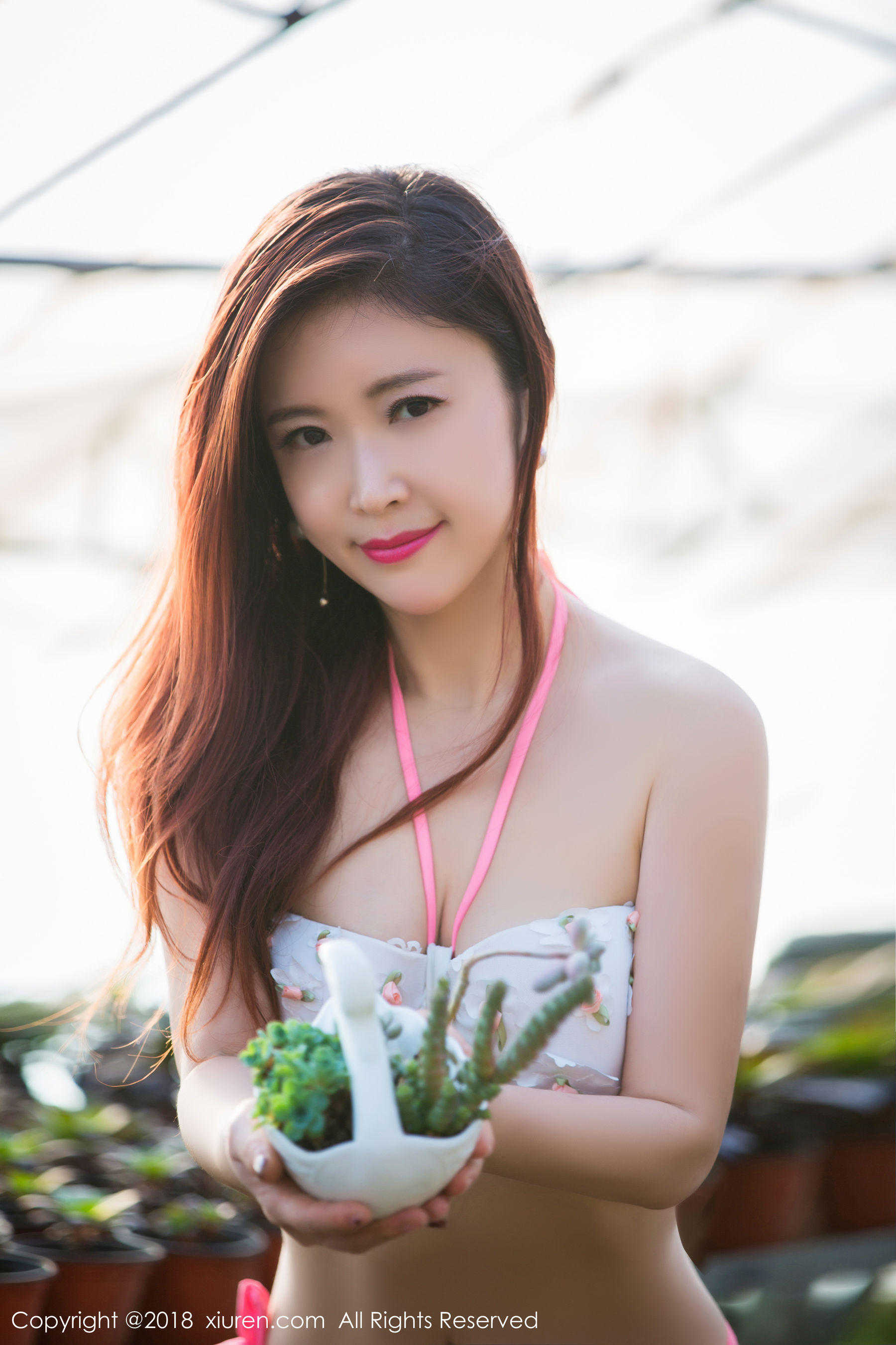 西希白兔《花房》 秀人 No.924第1张