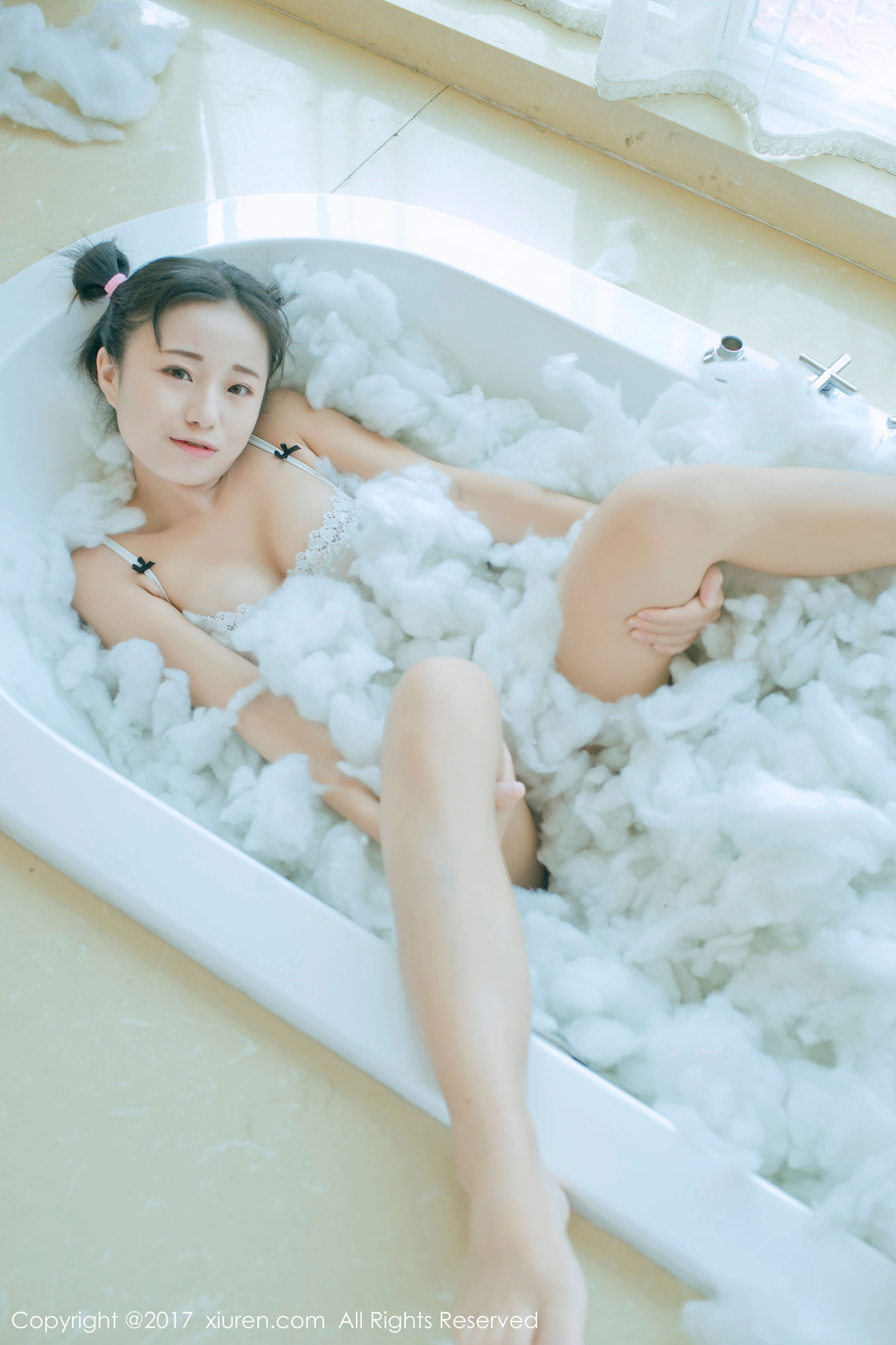 仓井优香《白色蕾丝吊带系列+连体日系高中体操服》 XiuRen 秀人网 NO.805第2张