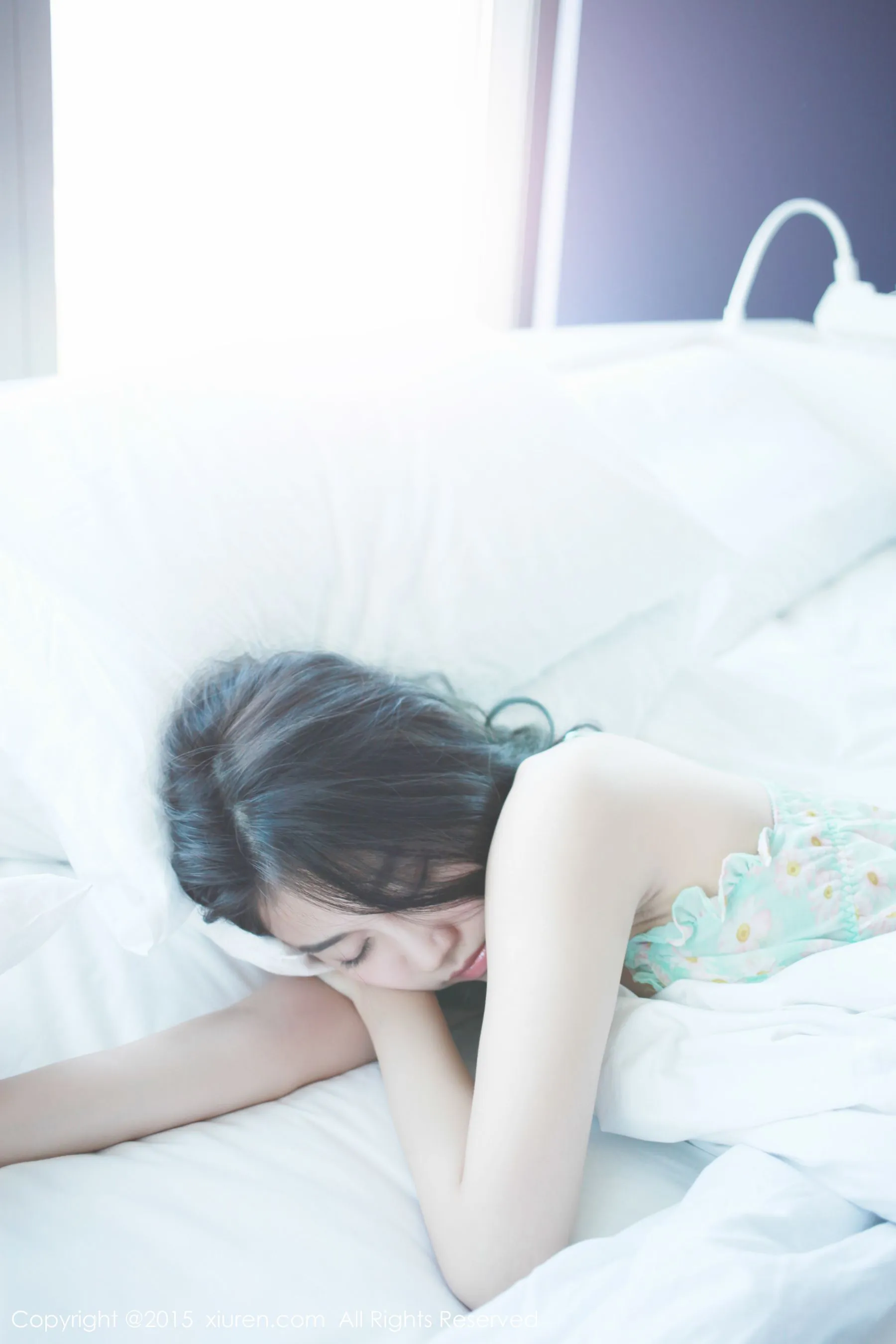 许诺Sabrina《泰国曼谷旅拍》睡衣系列 秀人网 No.287第2张