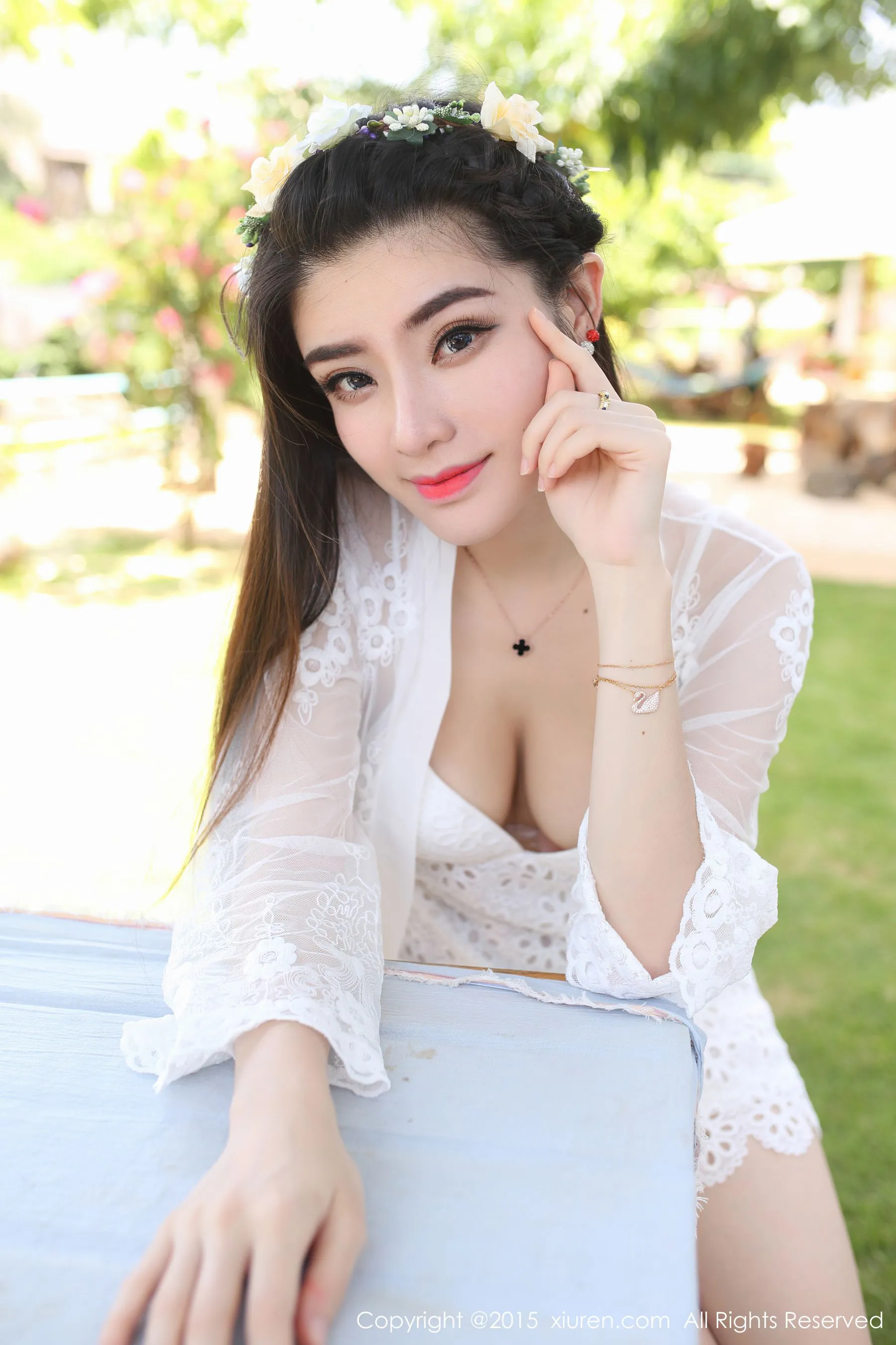 容容容Alice《涠洲岛旅拍》海边比基尼系列 秀人网 No.353第12张