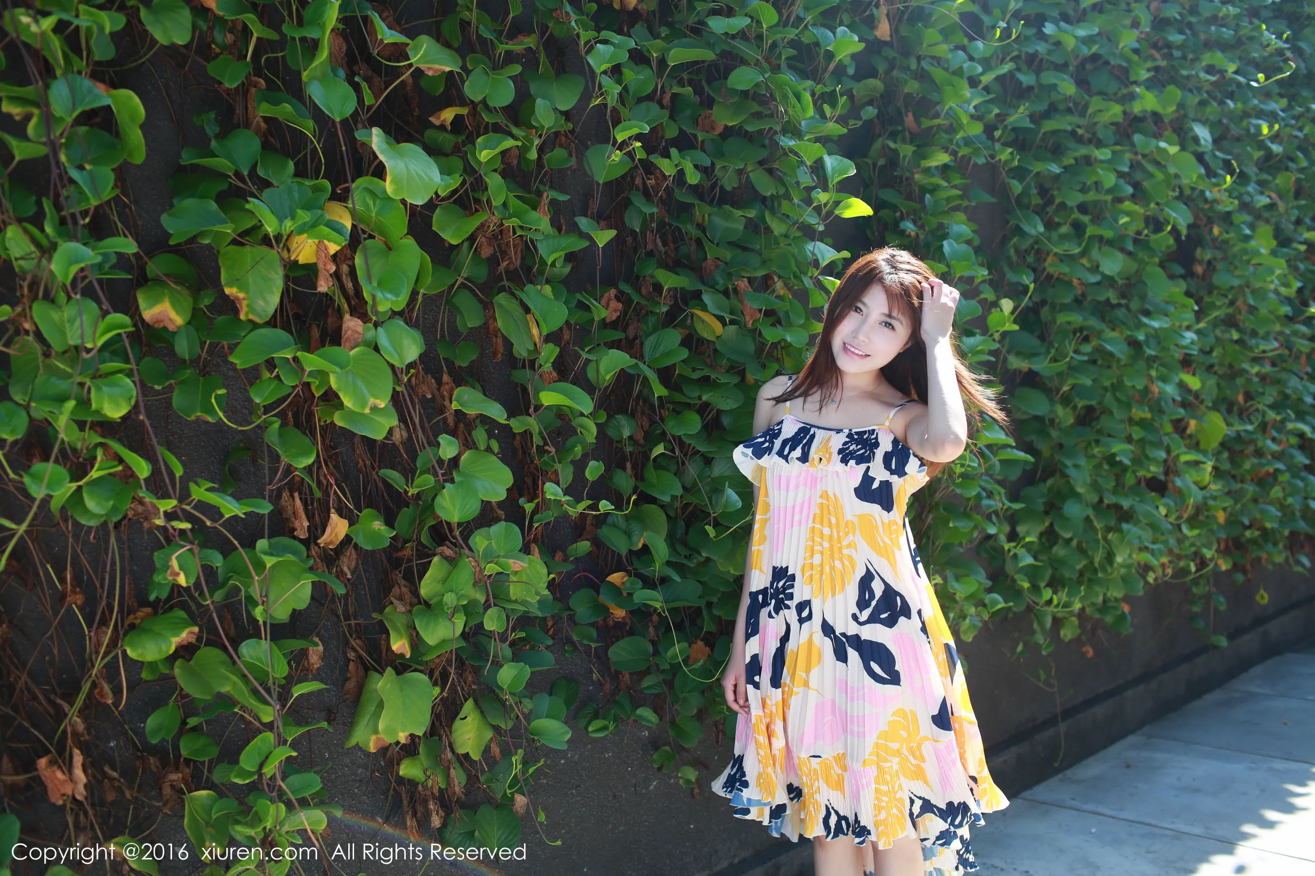 许诺Sabrina《巴厘岛旅拍》小清新系列 秀人网 No.542第9张