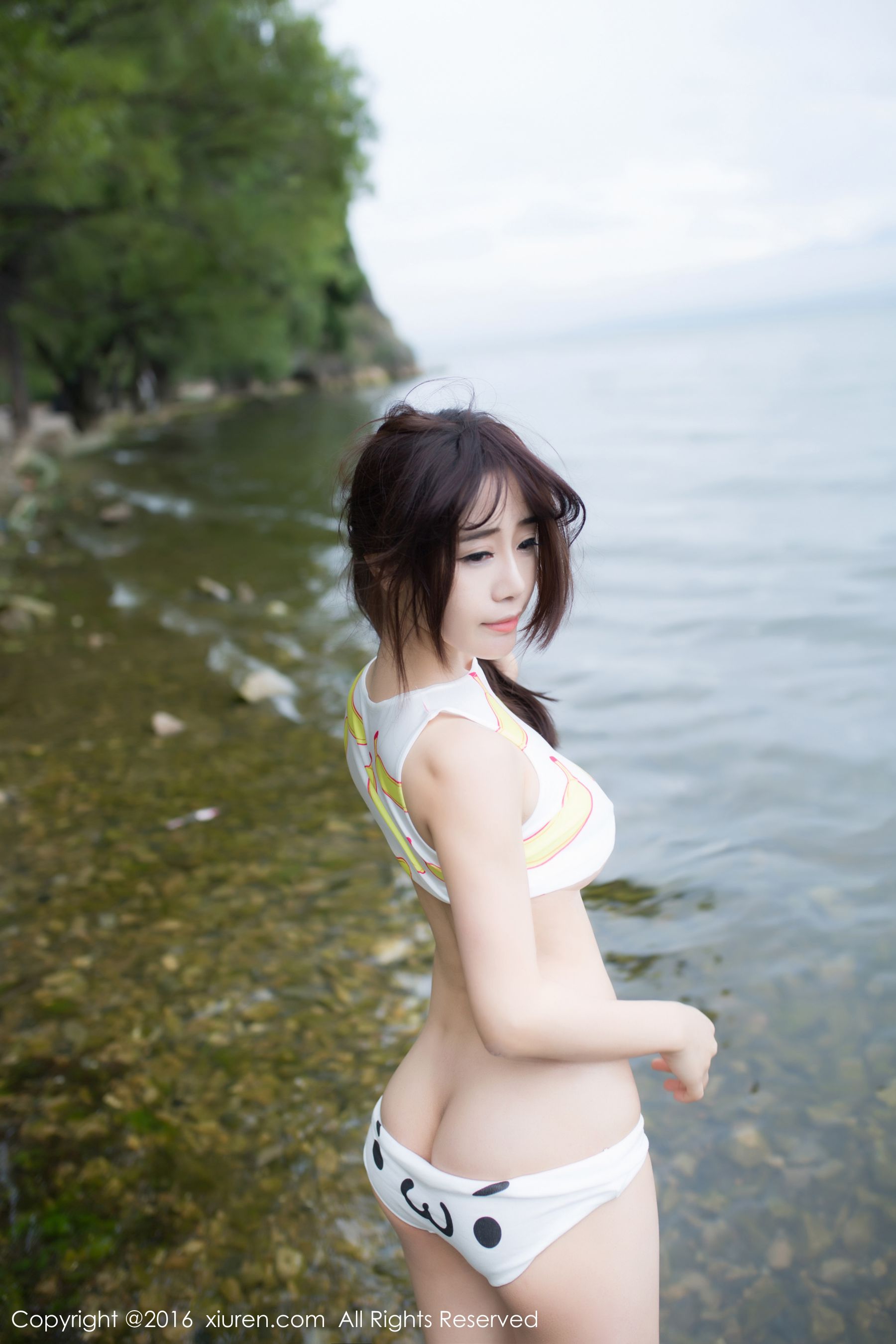 兜豆靓Youlina《云南旅拍》阳光性感系列 秀人网 No.623第18张