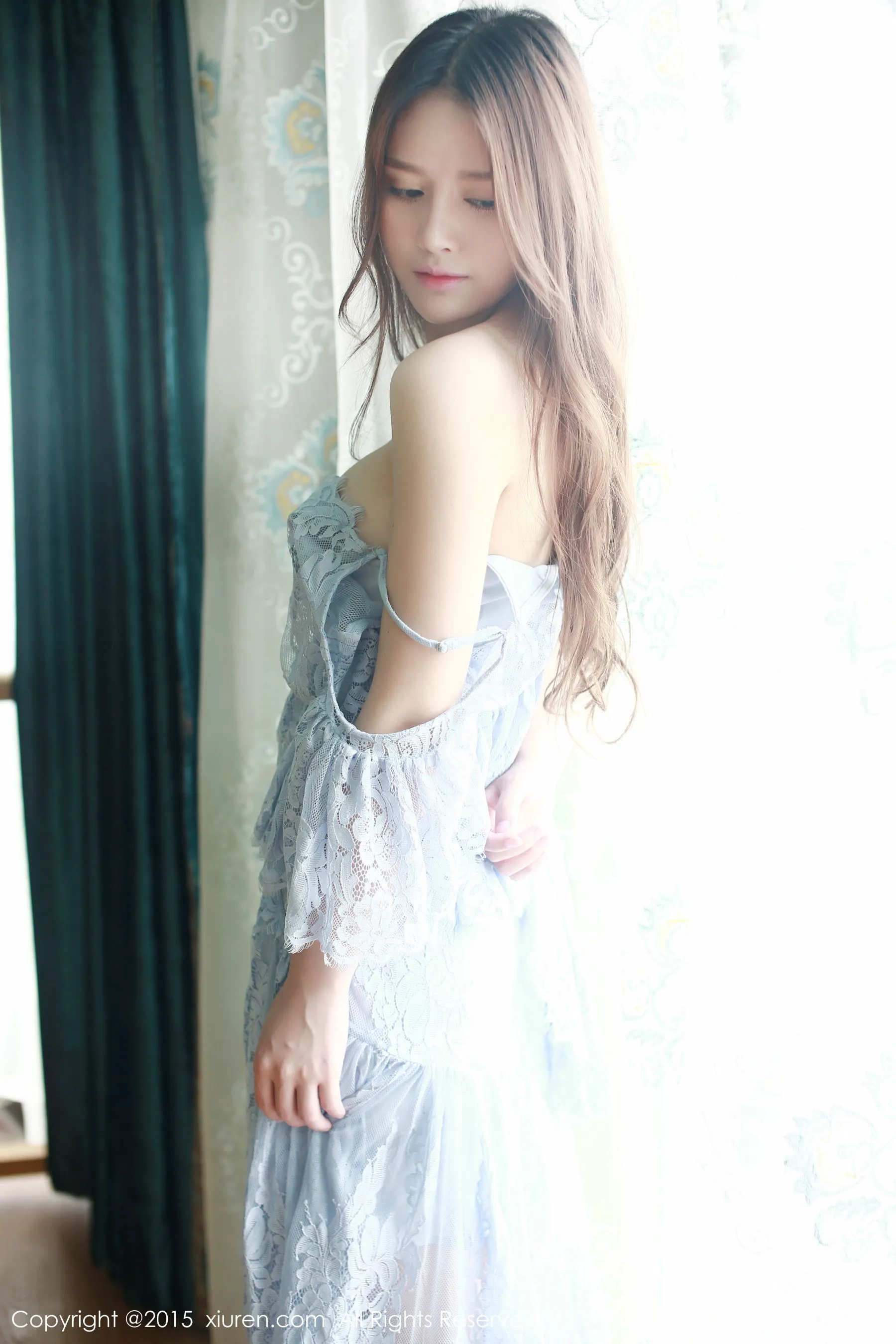 高溜MilkCat《清新+性感图片合辑》 秀人网 No.376第3张