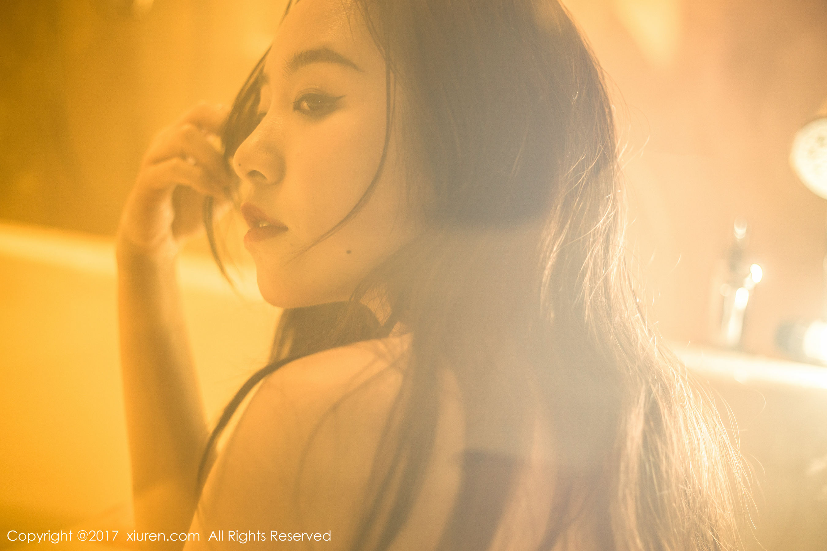 吃白菜的vi菜菜《性感女郎》 XiuRen 秀人网 NO.823第13张