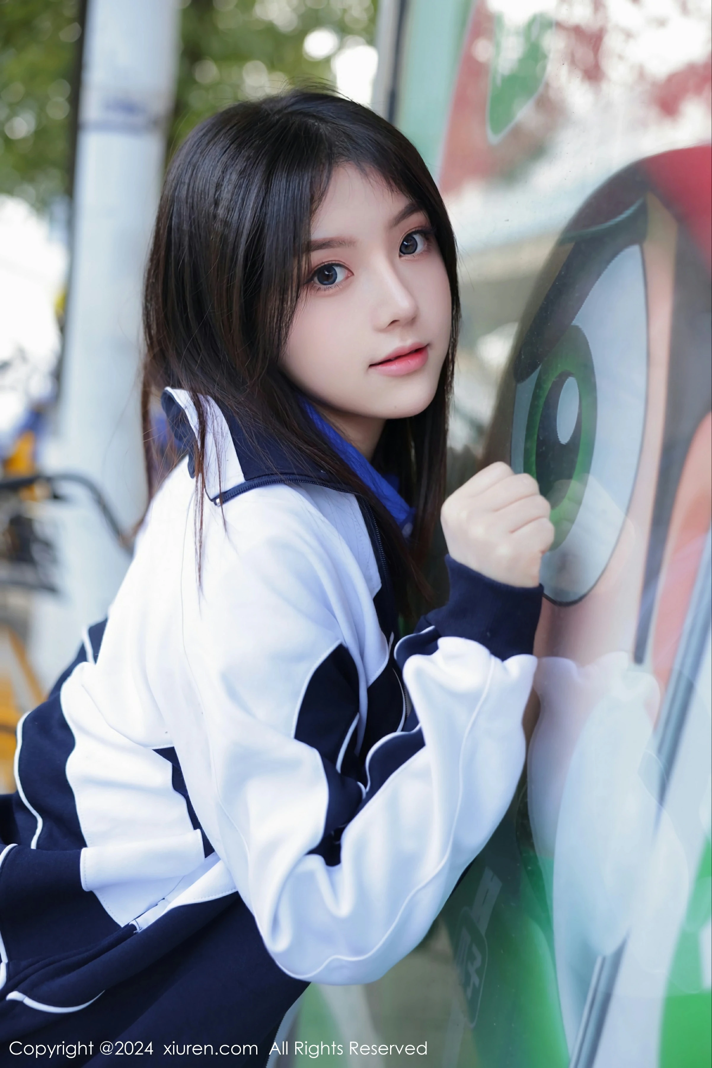 XiuRen 秀人 2024.01.19 No.7994 豆瓣酱第1张