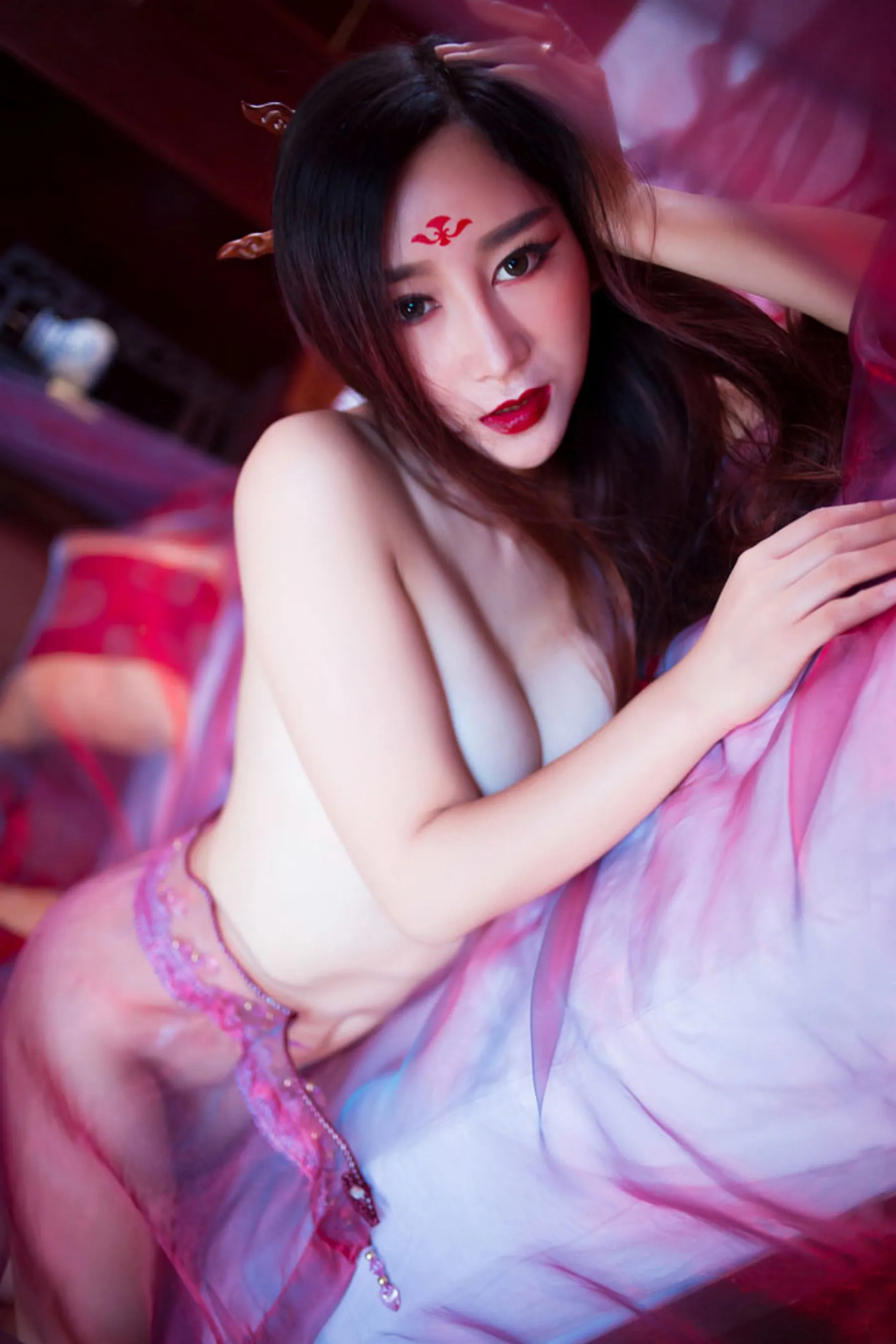 邹晶晶《花千骨 ? 魔化》COS 秀人网 No.382第14张