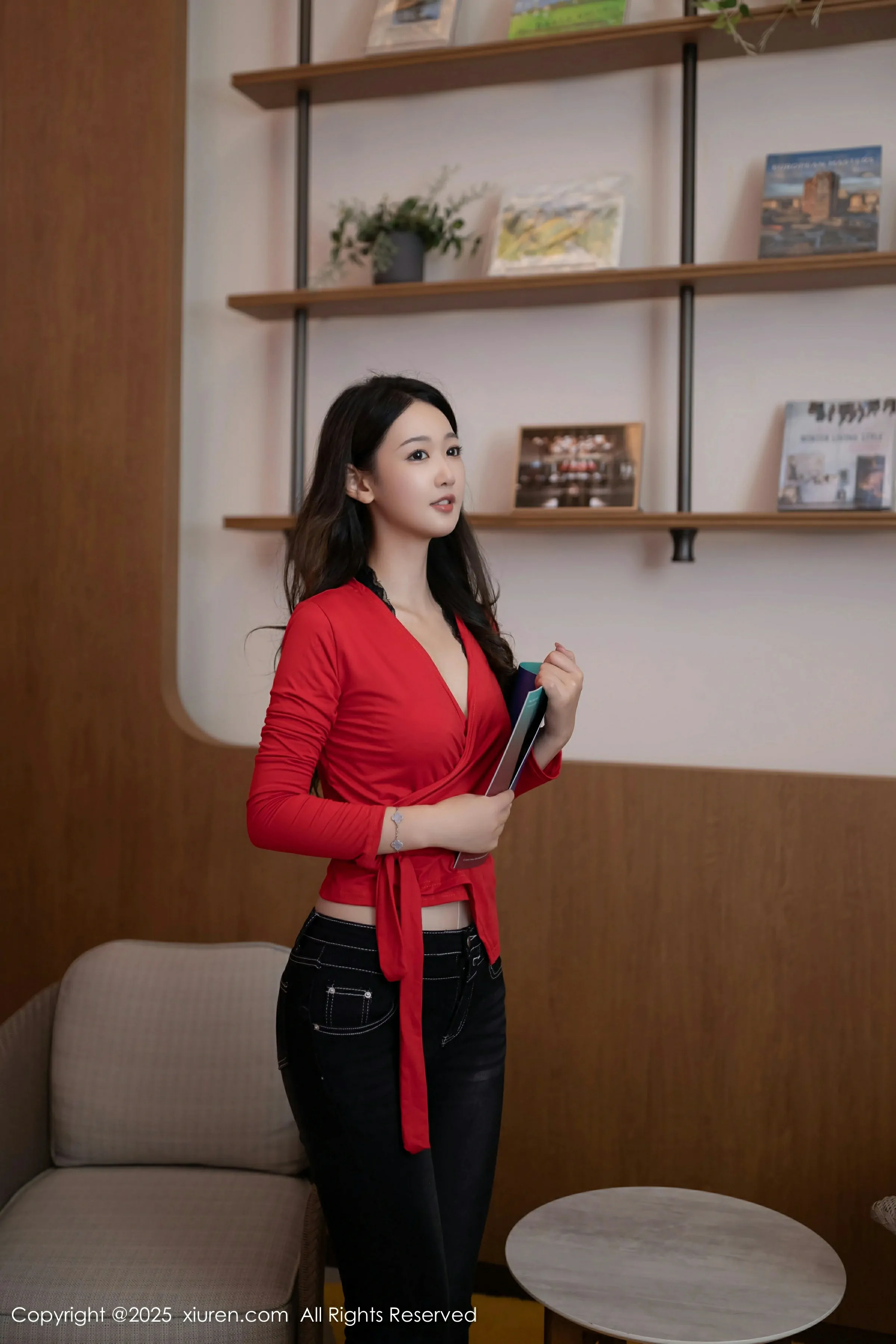  XiuRen 秀人 No.9894 唐安琪 [79P]第2张