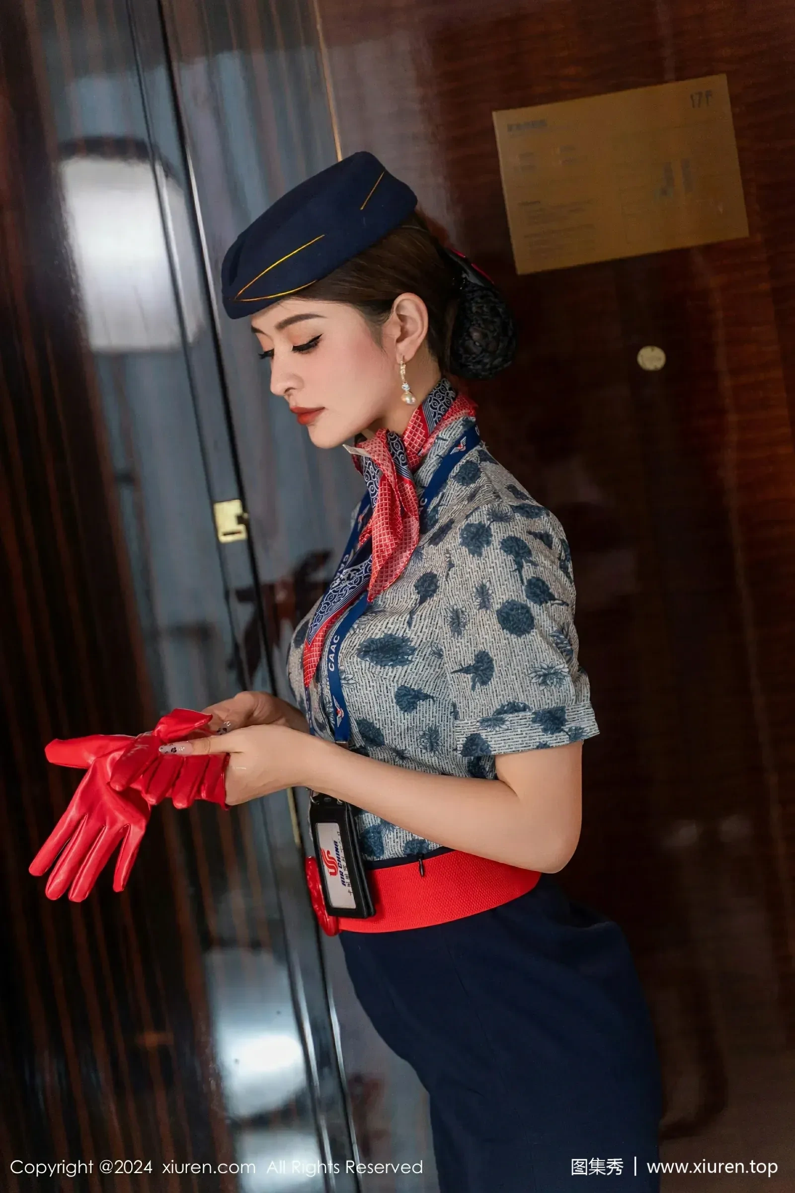  XiuRen 秀人 No.9459 灿宝 新人模特 [118P]第5张