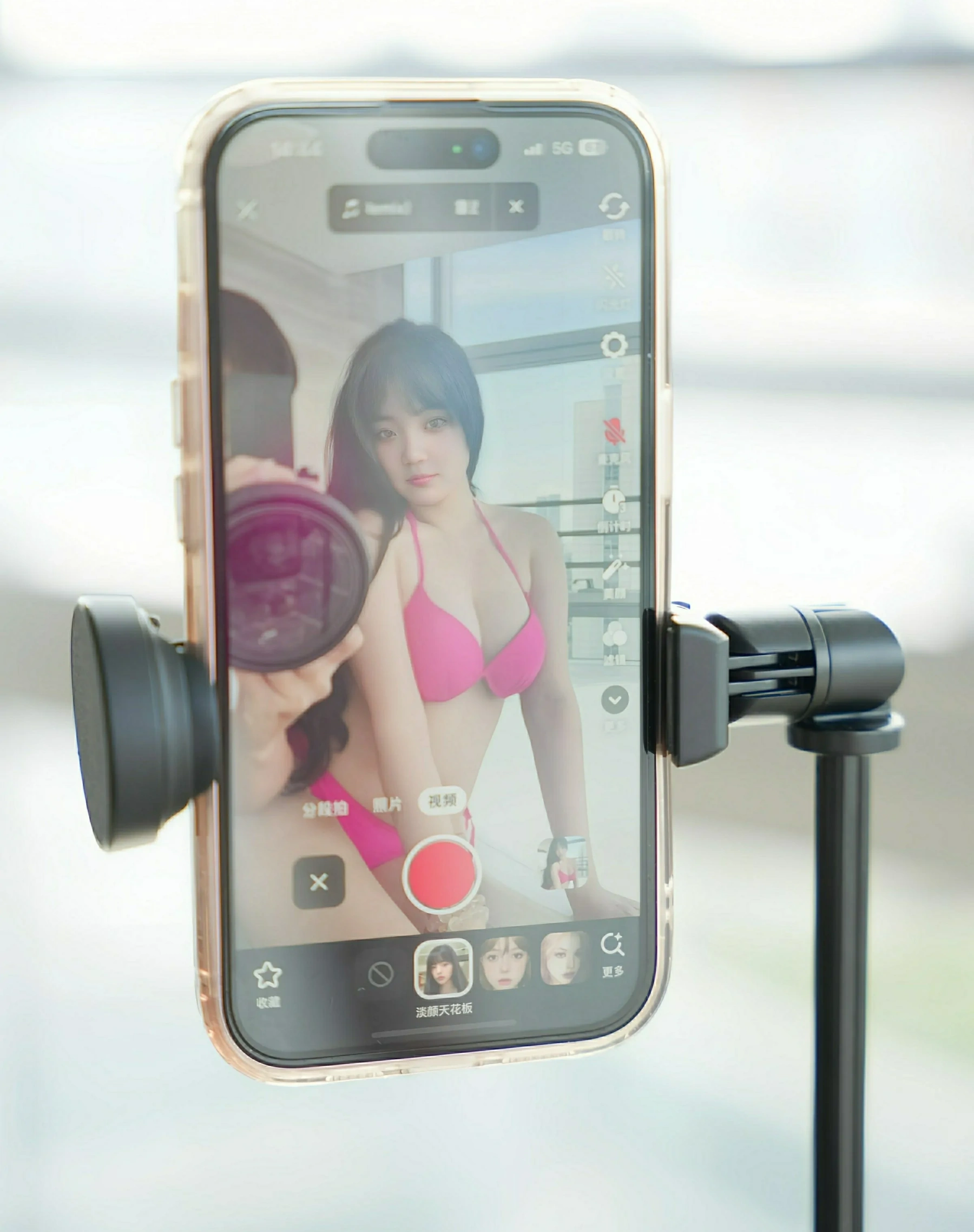  秀人网 No.10675 软情 [76P]第1张