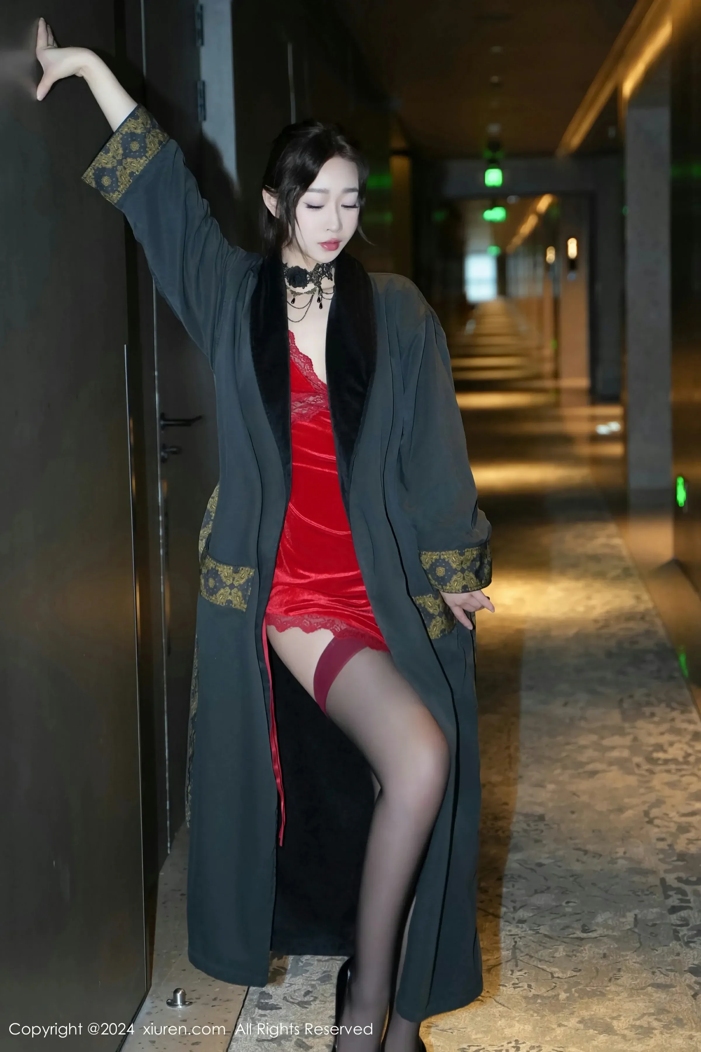  XiuRen 秀人 No.8547 软糖爱喝奶 [73P]第4张