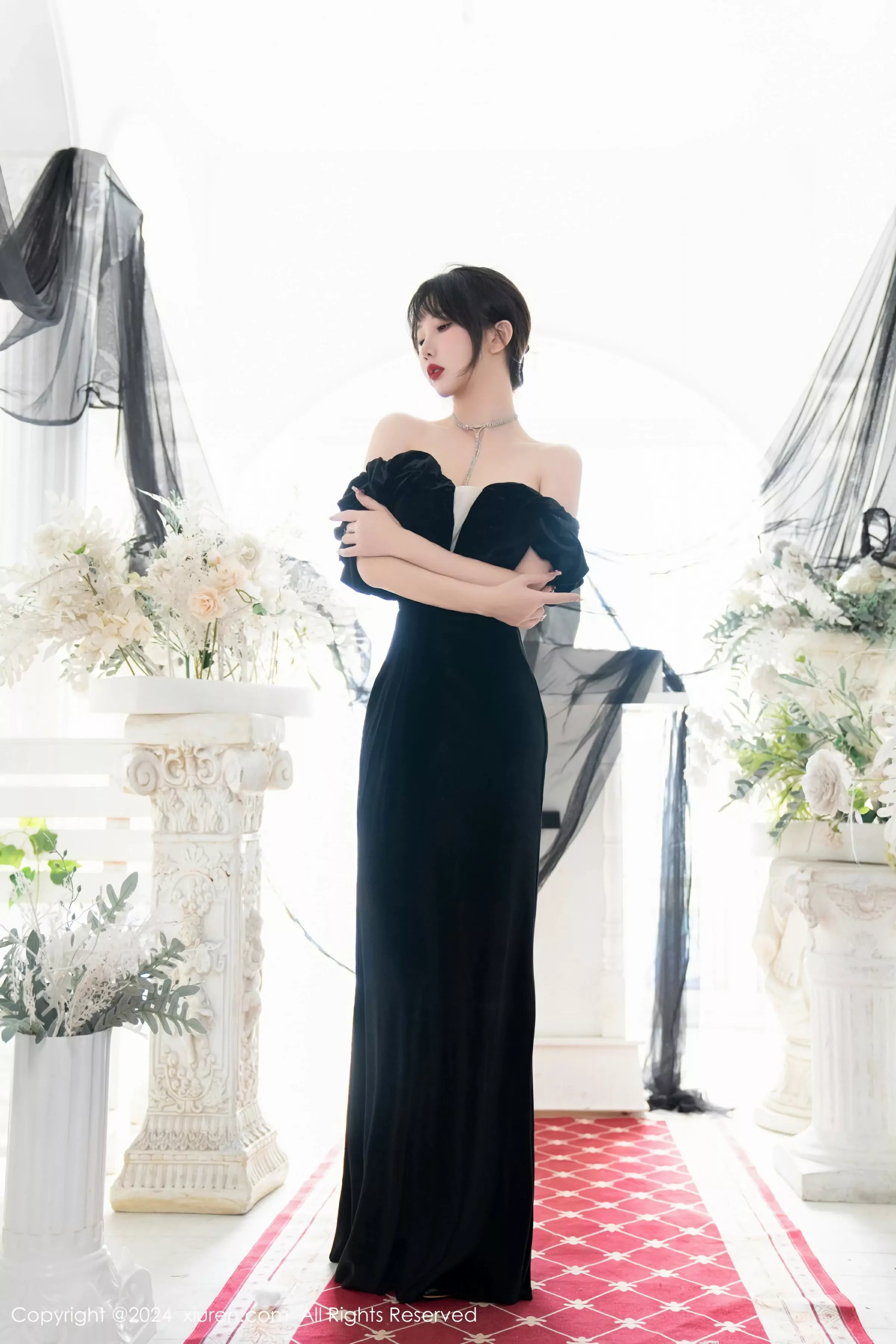  XiuRen 秀人 No.8070 波巧酱 [87P]第23张