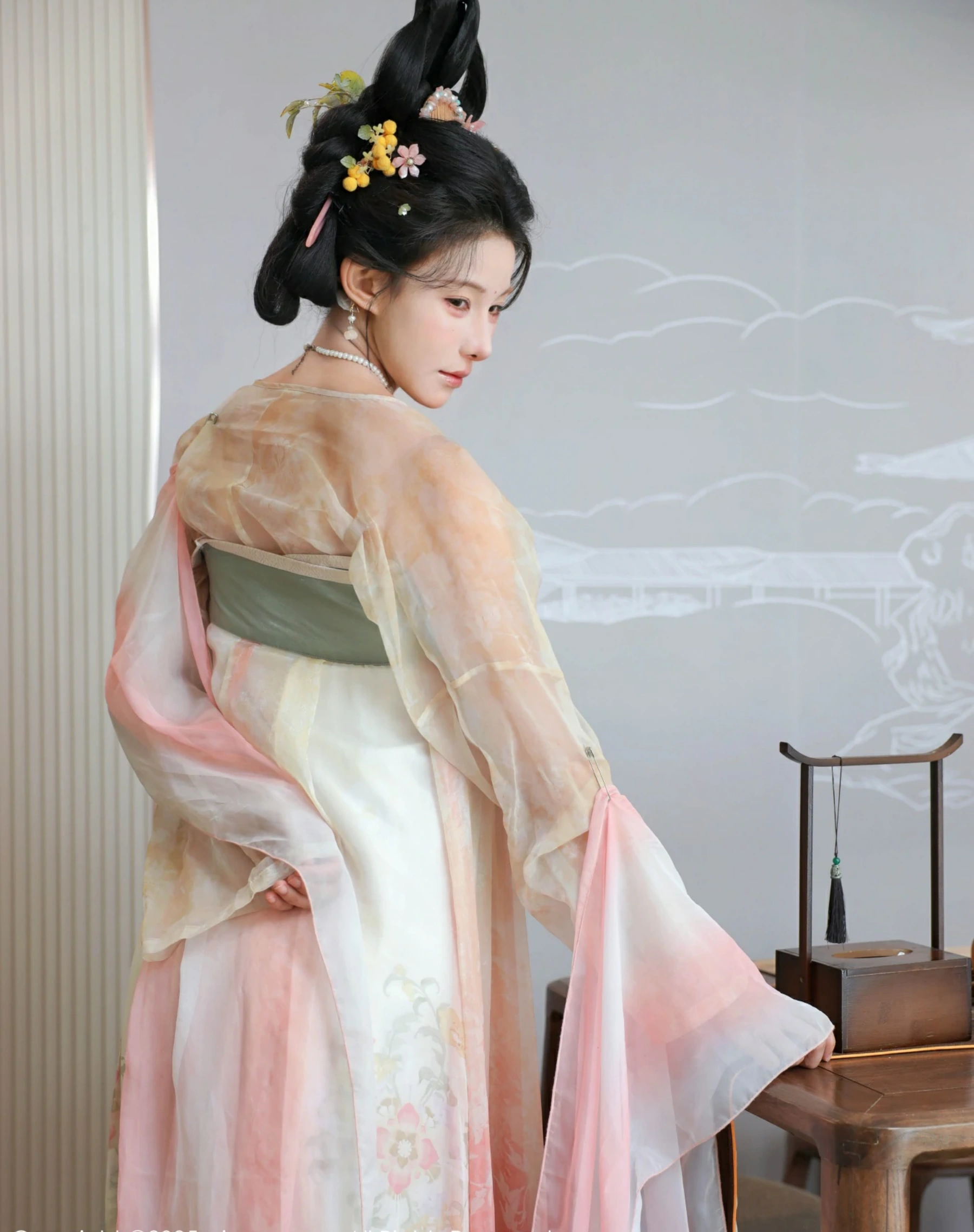  秀人网 No.10645 梨霜儿 [82P]第4张