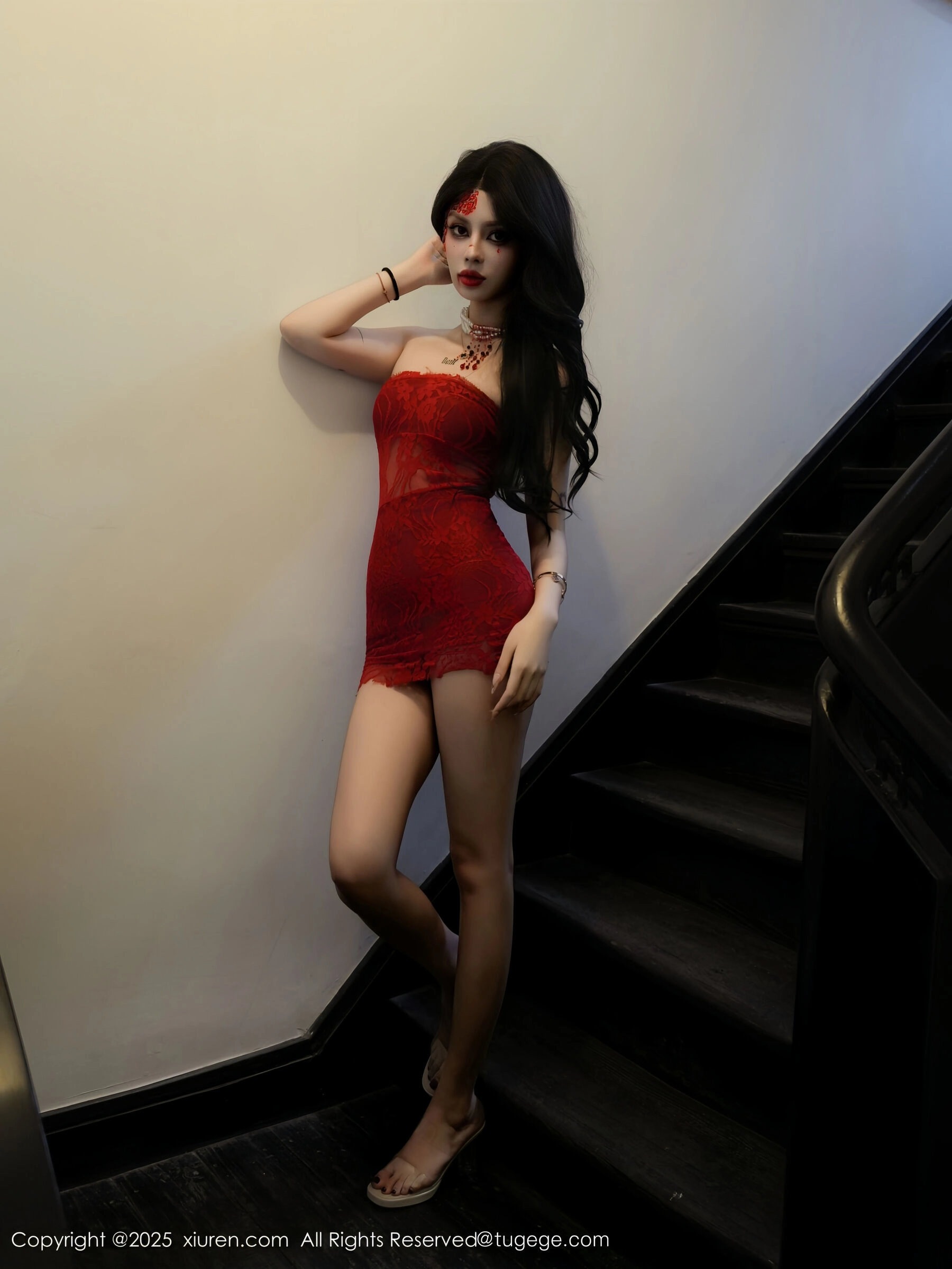  秀人网 四月月 Vol.11032 [85P]第2张