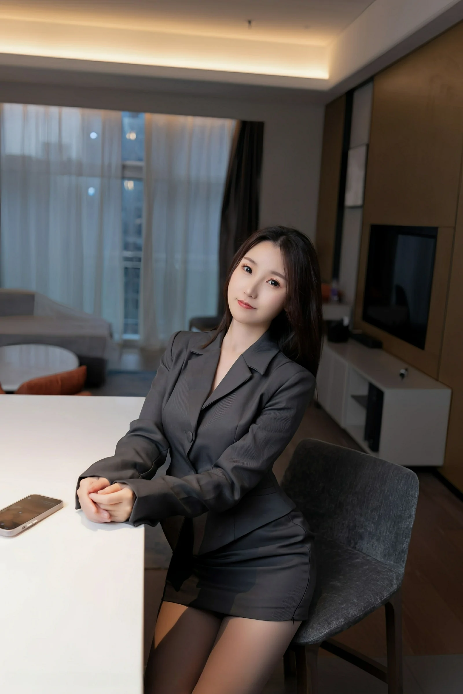  秀人网 No.10497 杏子Yada [83P]第1张