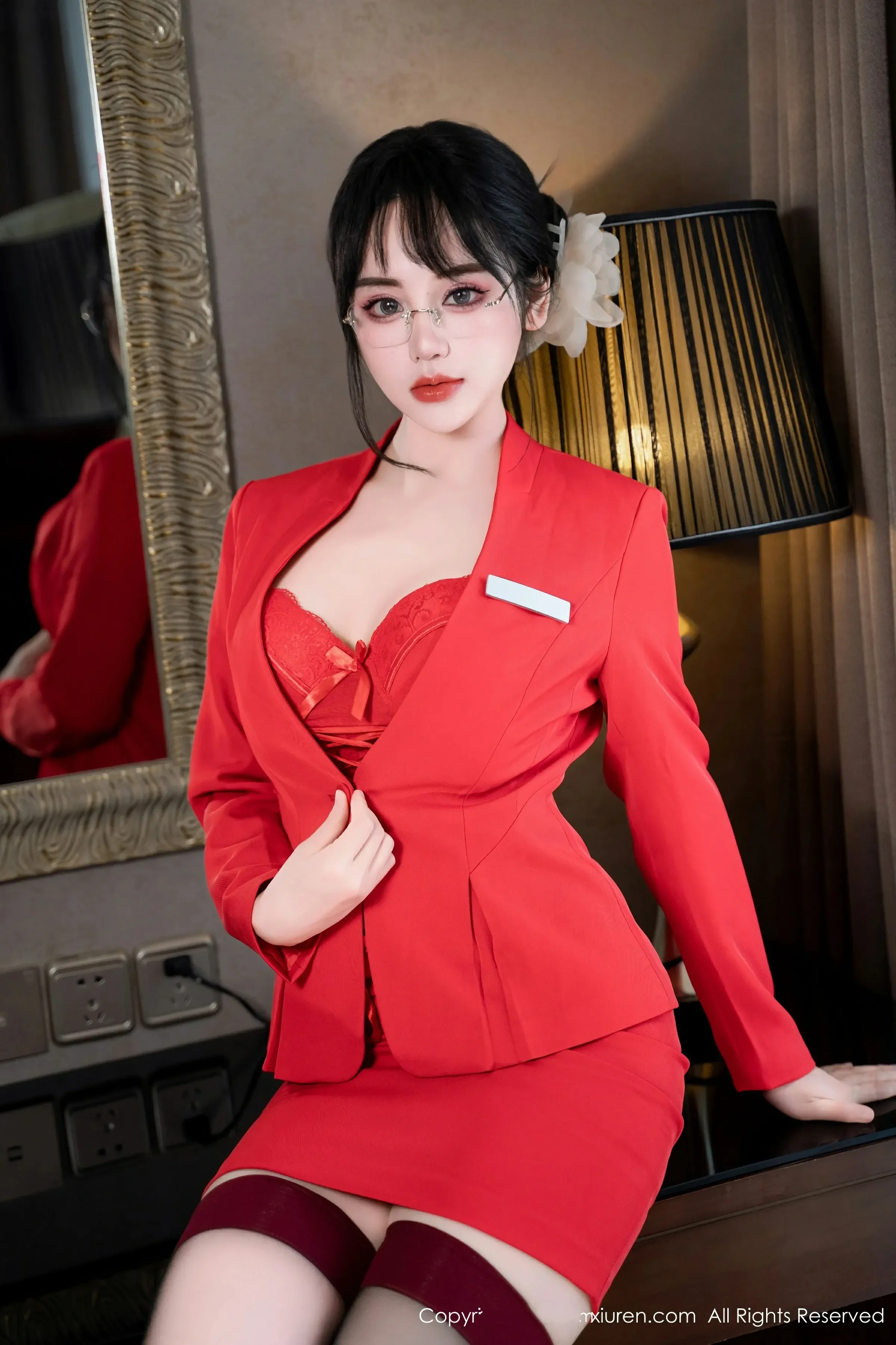  XiuRen 秀人 No.8360 汐汐爱吃草莓 [60P]