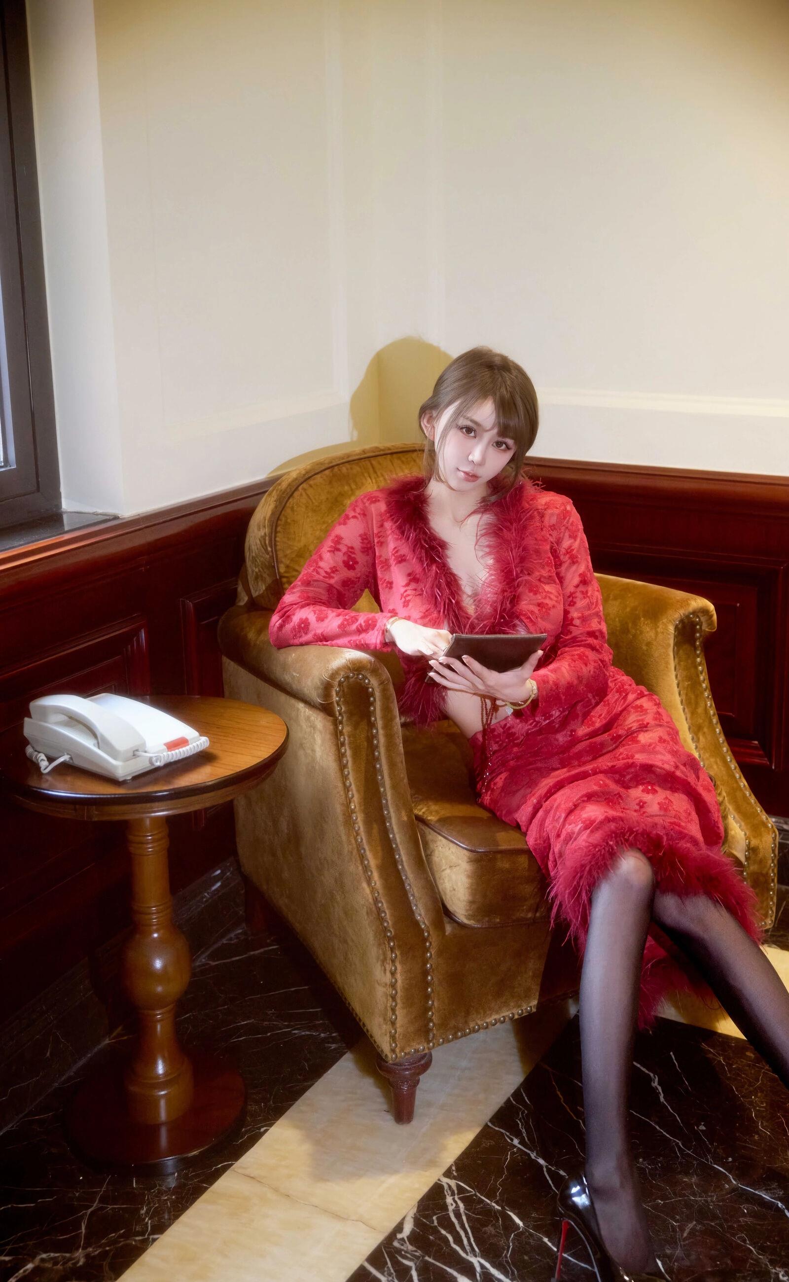  秀人网 Zoe柚柚 No.10848 [52P]第1张