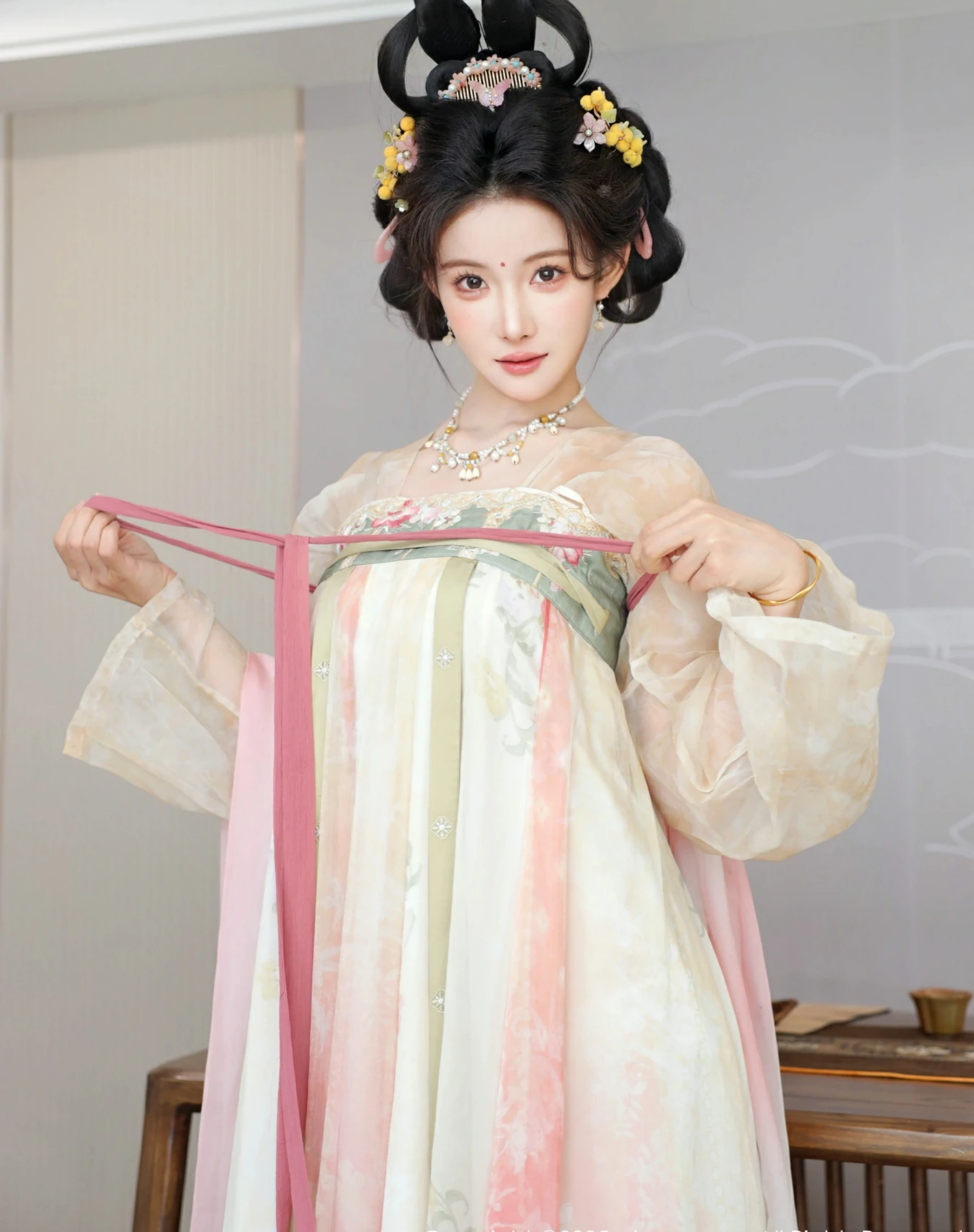  秀人网 No.10645 梨霜儿 [82P]第21张