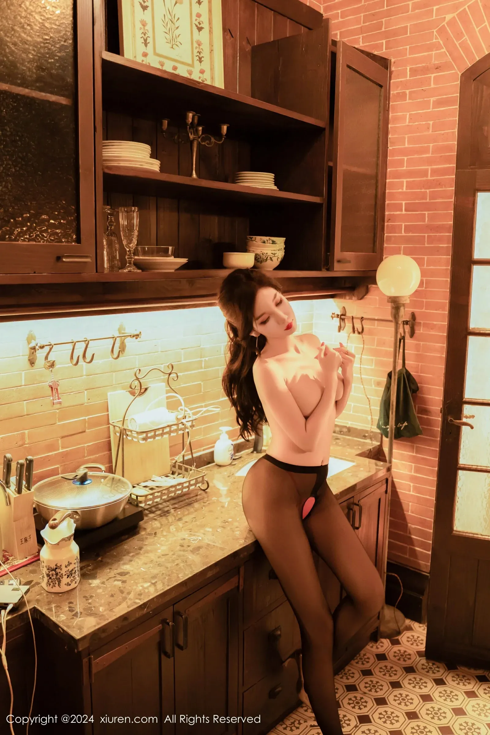  XiuRen 秀人 No.9005 陈怡曼 [91P]第2张