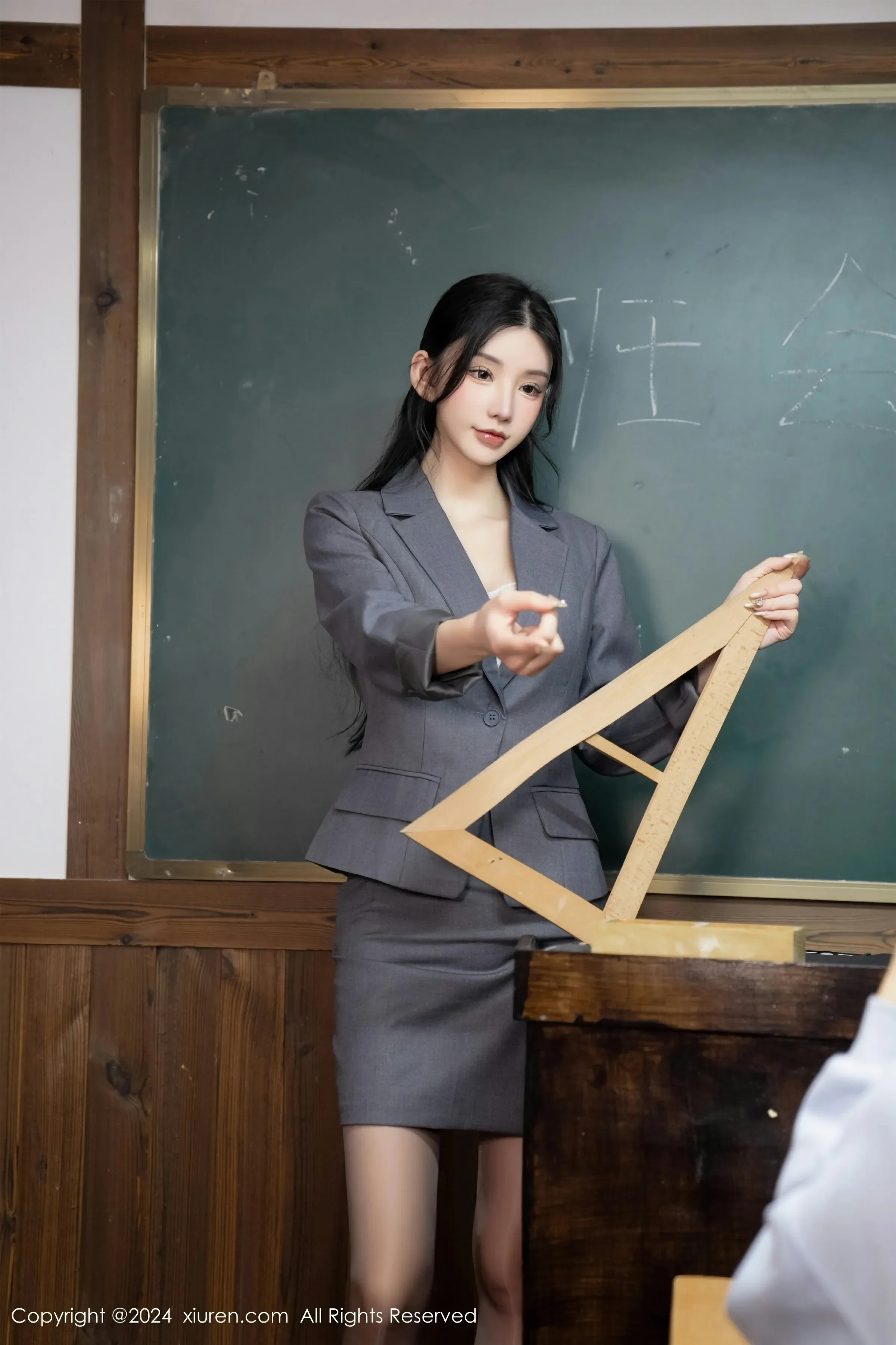  XiuRen 秀人 No.8204 周于希Sally [93P]第6张