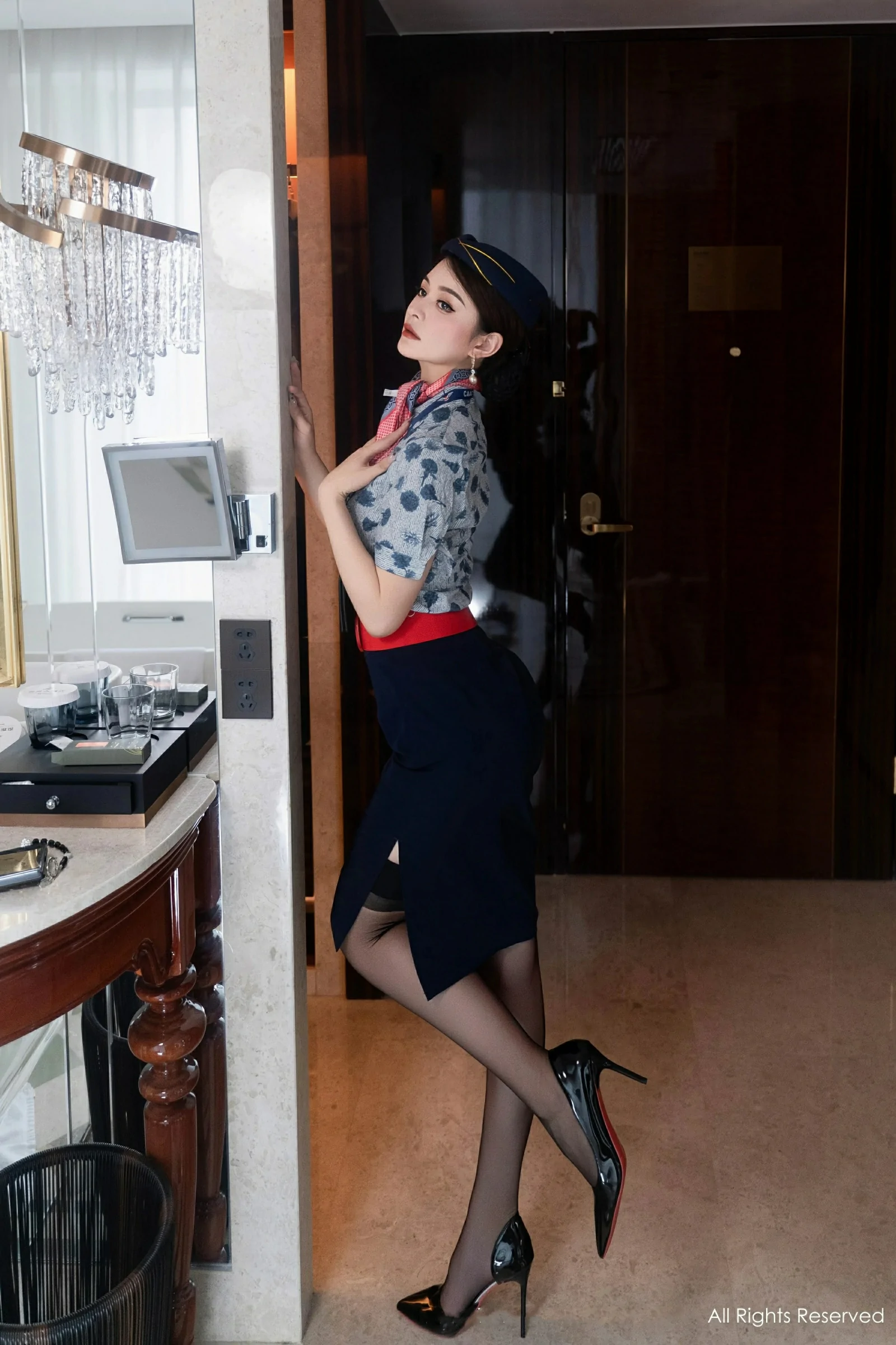  XiuRen 秀人 No.9459 灿宝 新人模特 [118P]第9张