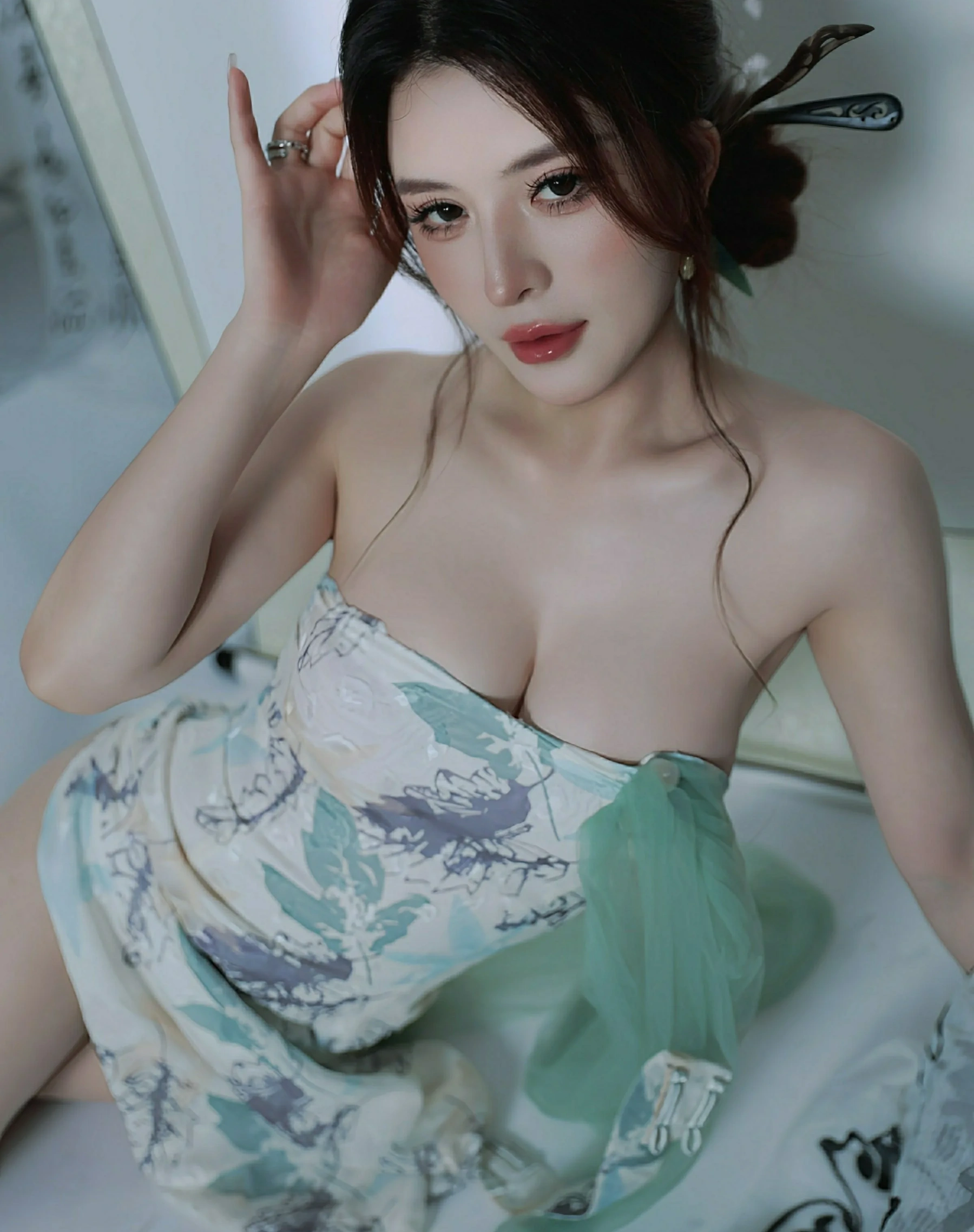  秀人网 No.10694 阿依莎 [82P]第15张