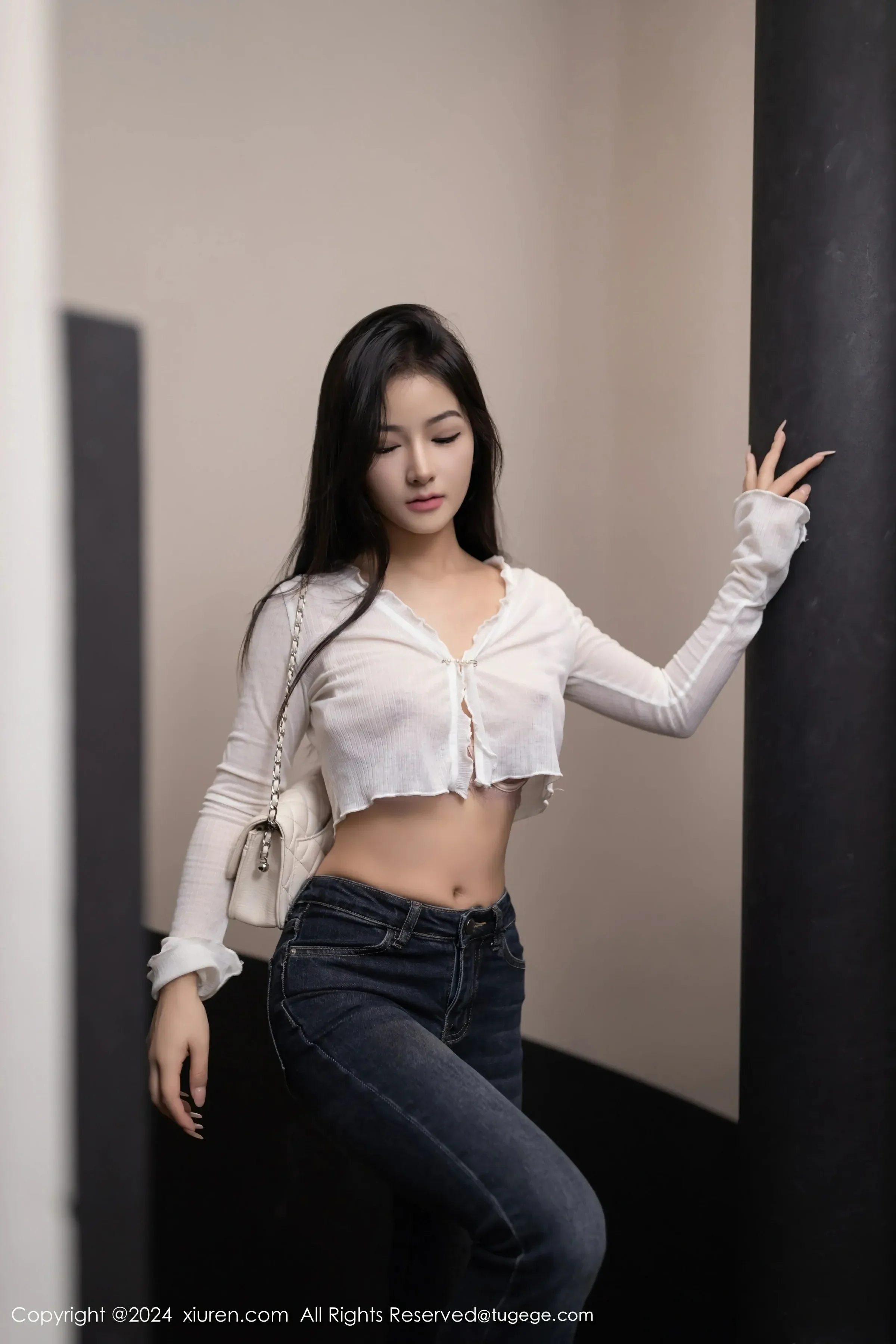  XiuRen 秀人 No.8262 小茶茶tea [80P]第3张