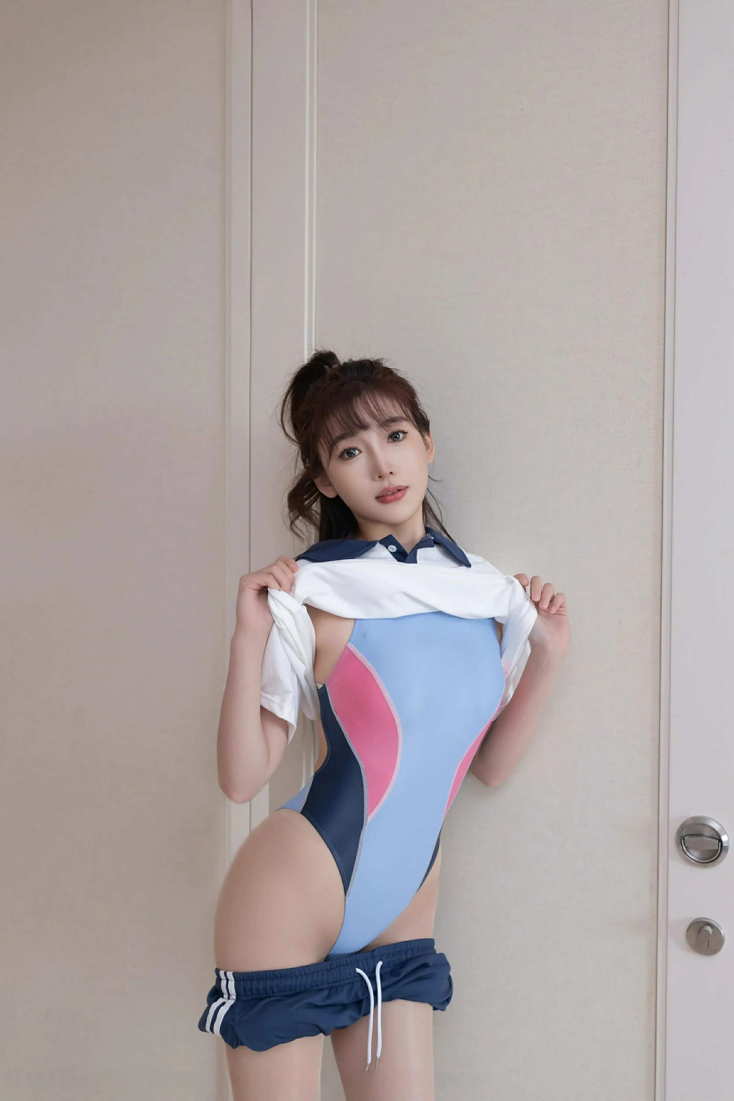  XiuRen 秀人 No.9979 陆萱萱 [84P]第9张