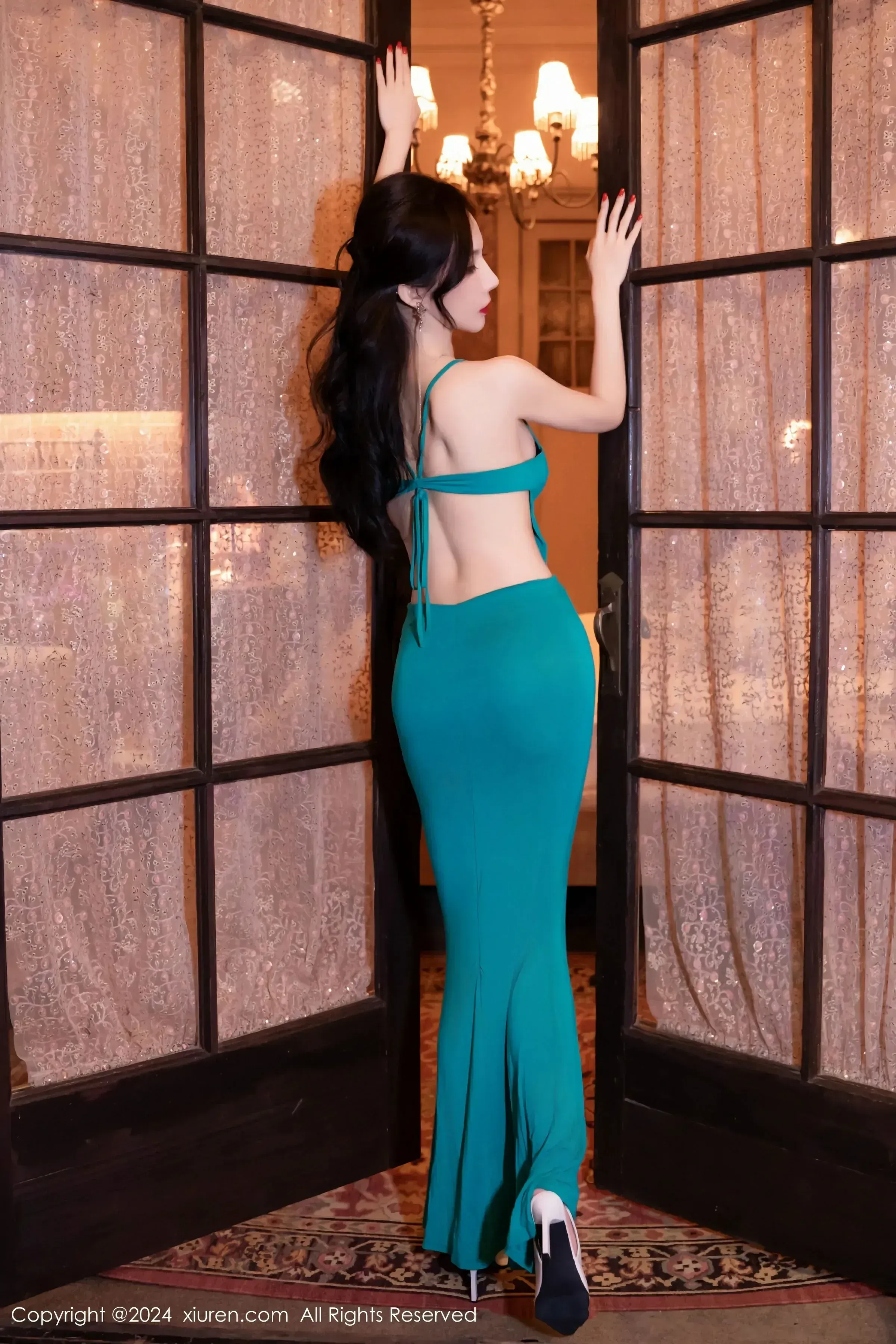  XiuRen 秀人 No.8566 陈怡曼 [93P]第3张